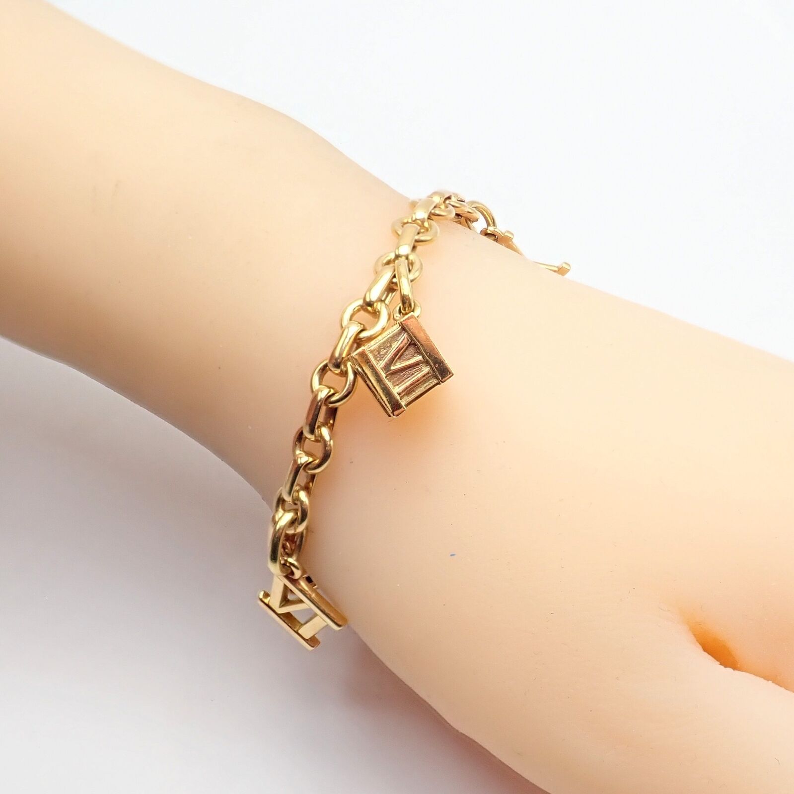Vintage Tiffany & Co. 18k Yellow Gold Atlas Charm Bracelet 2003 - Elegant Jewelry for Women, Perfect Gift for Anniversary & Special Occasions