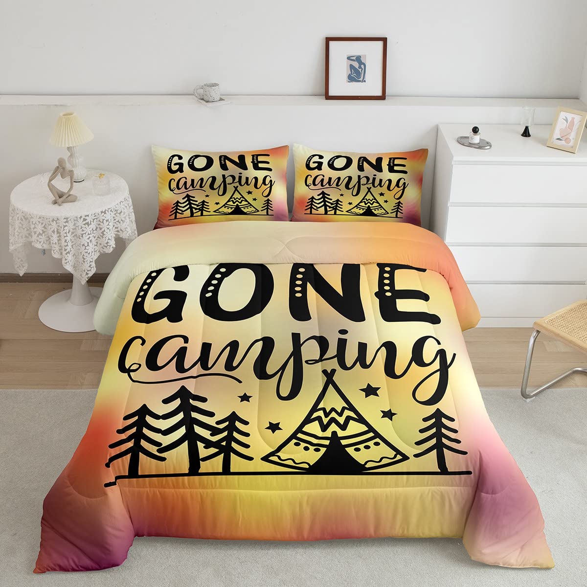 Happy Camping Bedding Set Full Size - Soft Cozy Comforter for Kids Boys & Girls - Rustic Travel Farmhouse Quilt in Yellow Red Tie Dye - Perfect for Camping Trips, Sleepovers & Kids Room Decor