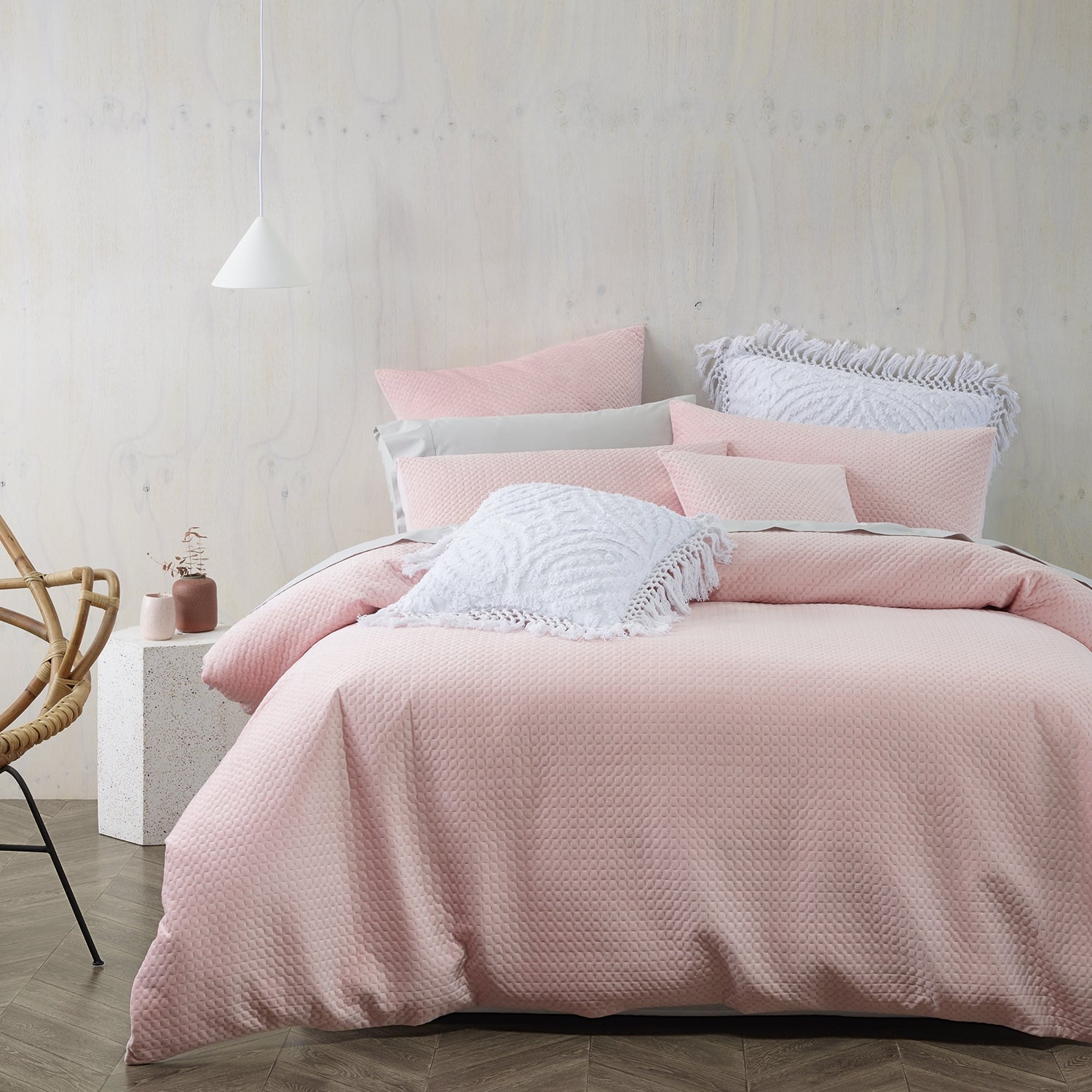 Bianca Elin Quilt Cover Set in Dusty Pink - Soft & Luxurious Bedding for Cozy Bedrooms & Guest Rooms