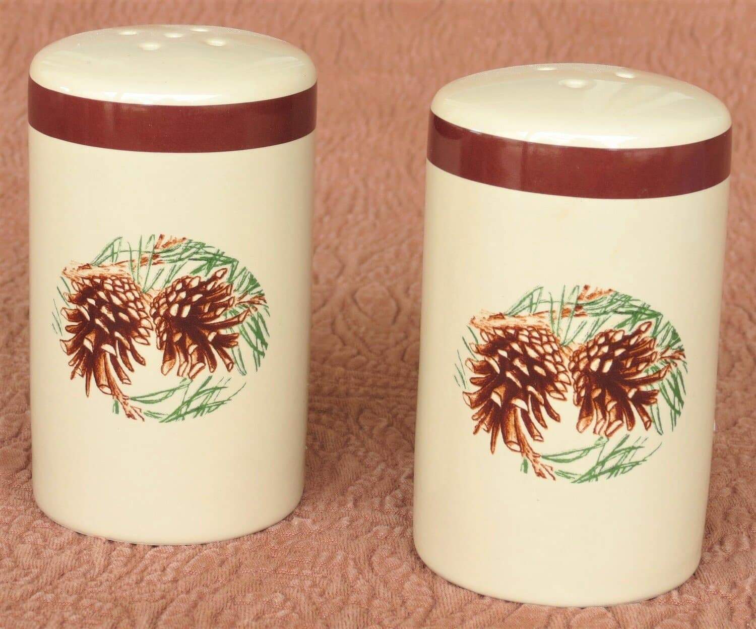 Premium Green Pines Salt and Pepper Shakers Set - Elegant Glass Spice Dispensers for Kitchen, Dining Table & BBQ - Perfect Gift for Home Cooks & Hosts