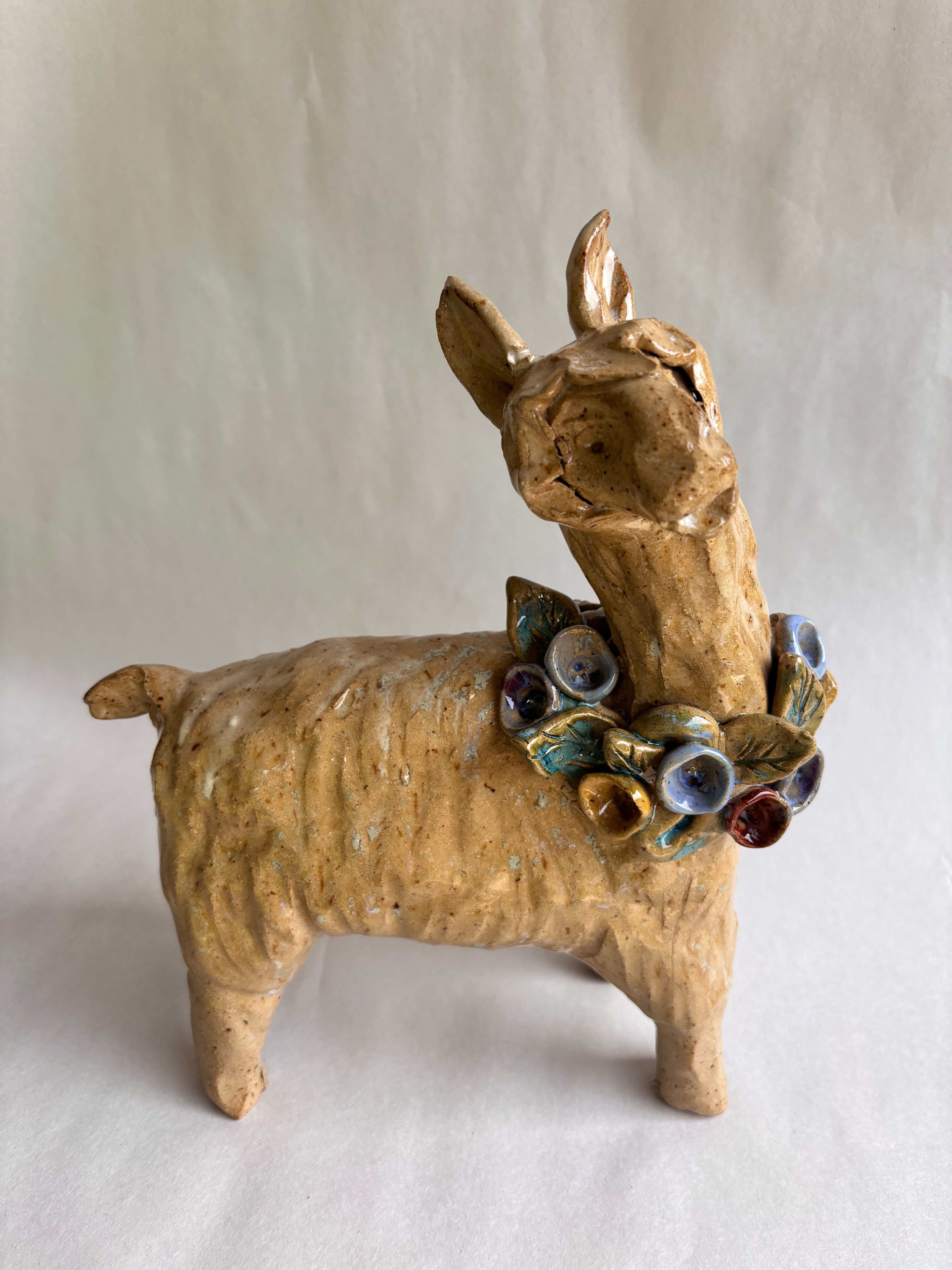 Crystal King Llama with Flowers 7x8 Inch - Perfect for Home Decor, Gifts, and Nursery Wall Art