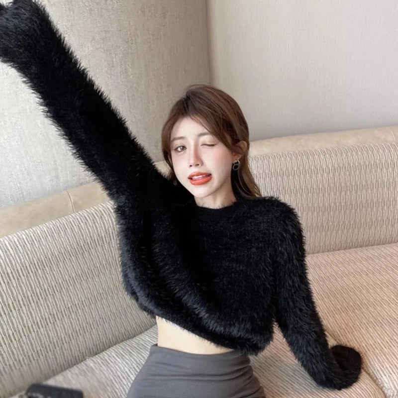 Women's Round Neck Long Sleeve Knitted Velvet Sweater - Soft Winter Pullover for Casual Outfits & Office Wear