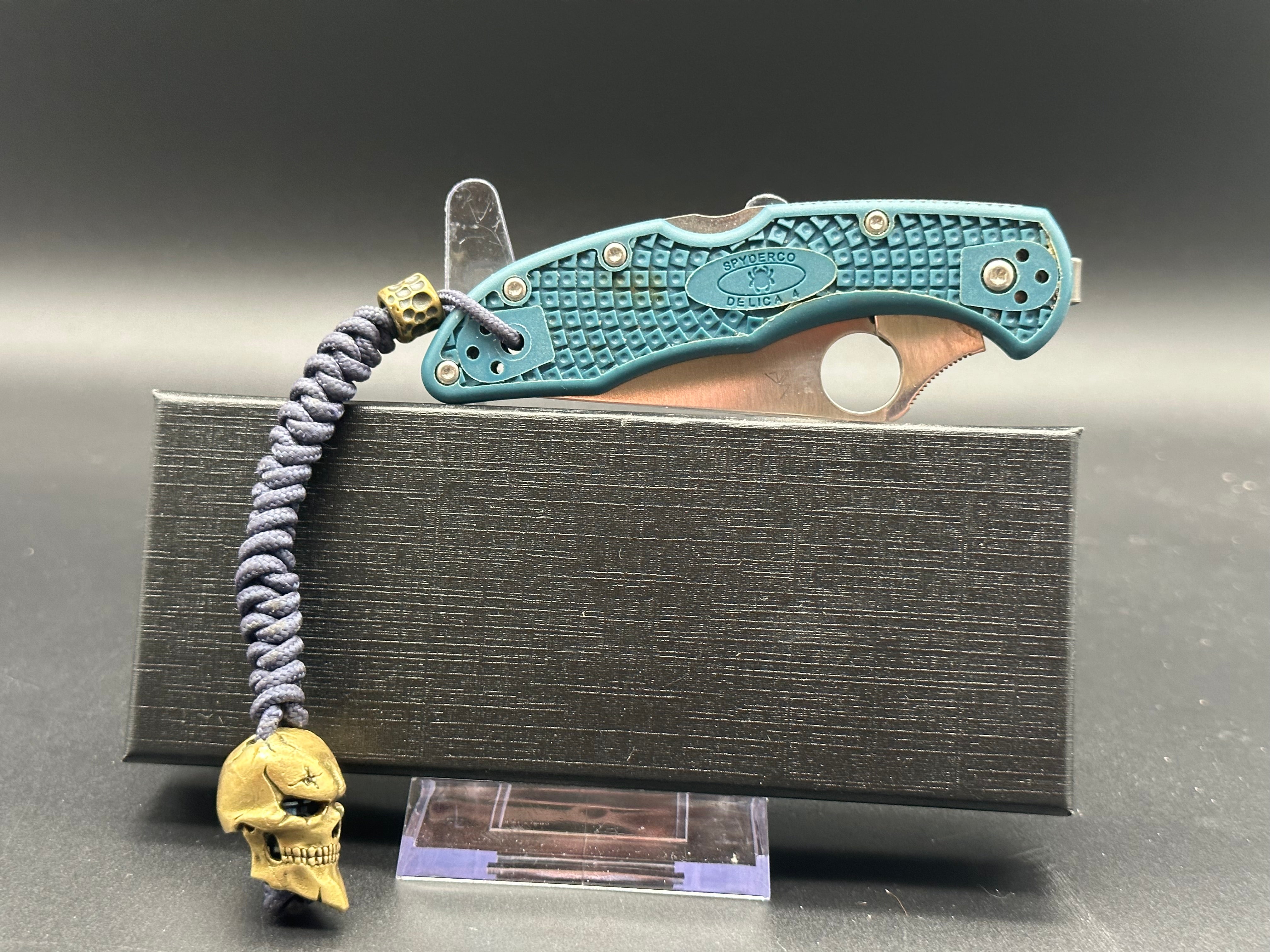 Spyderco Delica 4 Folding Knife - K390 Steel Blade, Blue FRN Handle - EDC Pocket Knife for Outdoor, Camping & Everyday Carry