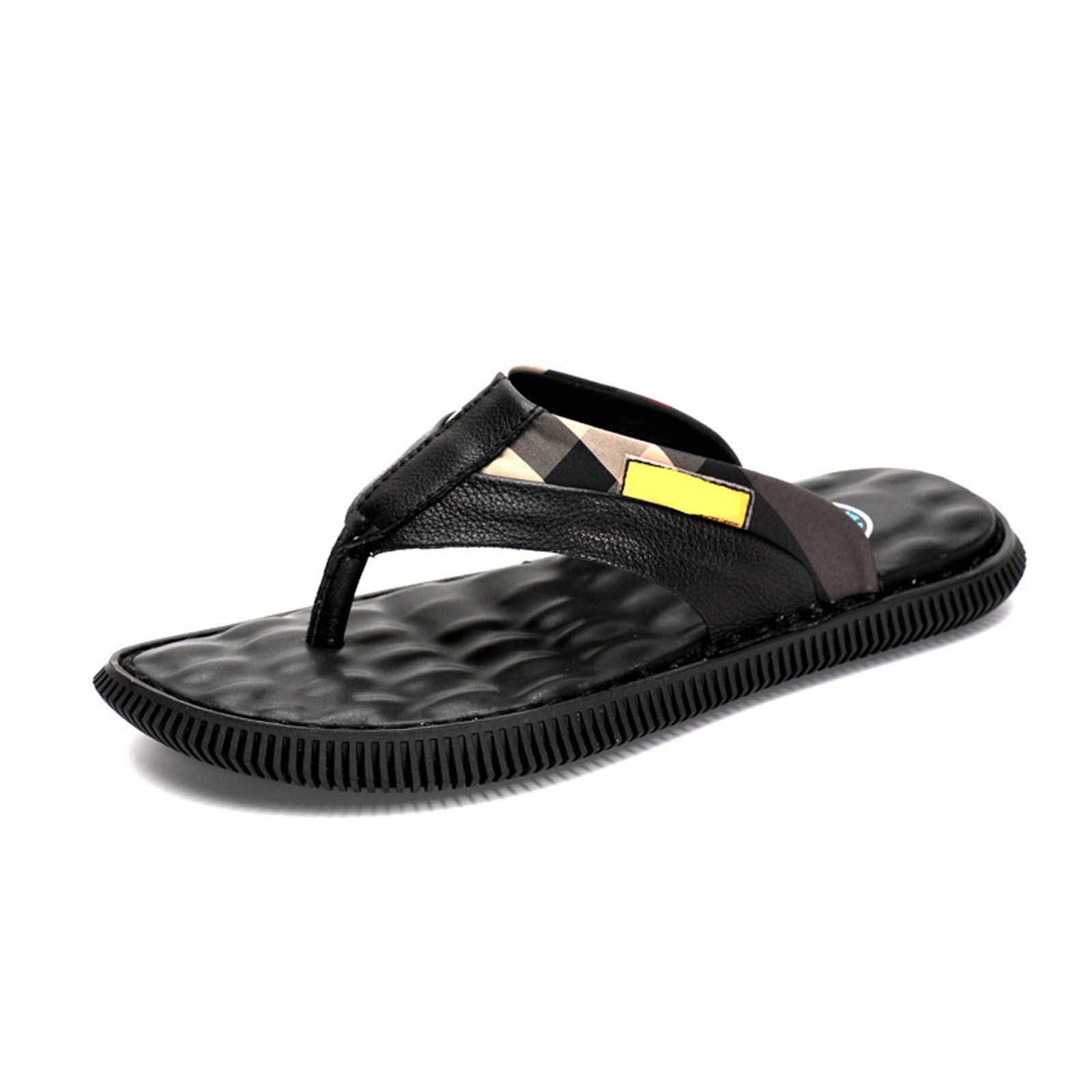 Comfortable Women's Flip Flops with Arch Support & Memory Foam - Leather Sandals for Beach, Shower & Home Use - Massage Function Slippers - Unisex Design - Black (Size 39)