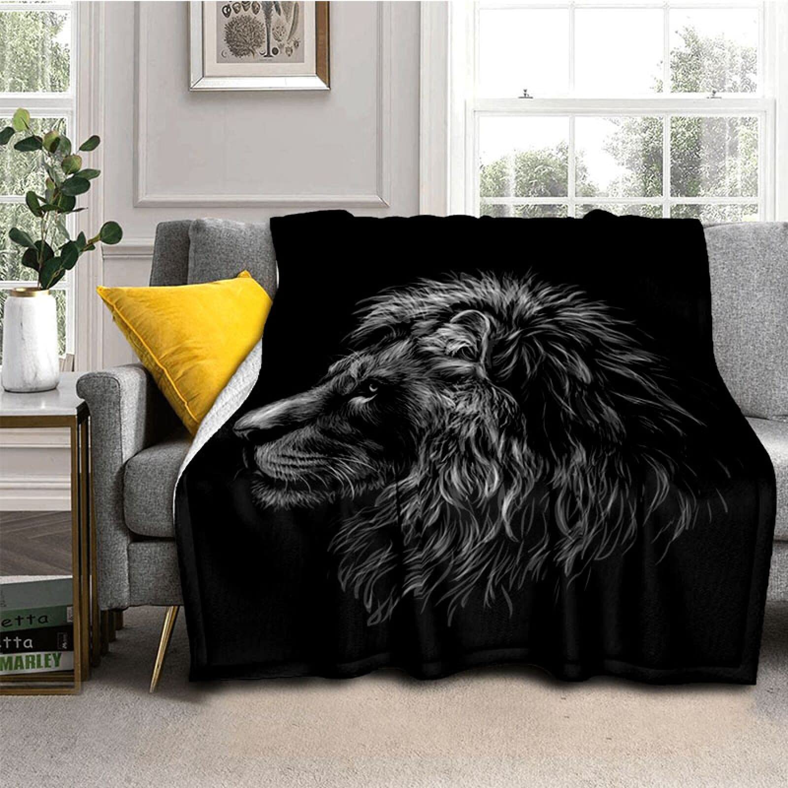 Premium Black Lion Fleece Blanket - Ultra Soft & Warm Microfiber Plush Twin Size (60