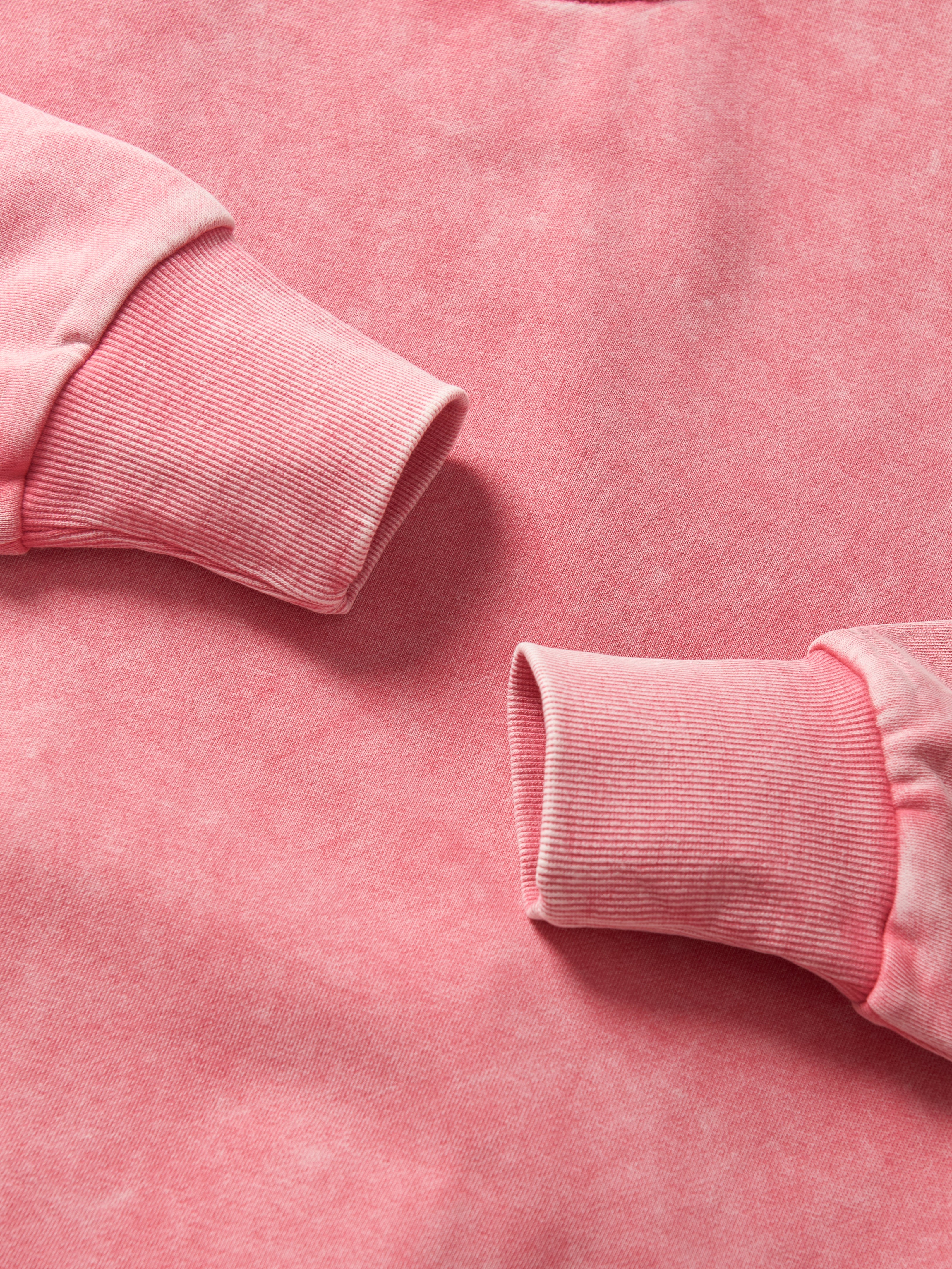 Electric Pink Washed Crewneck Sweatshirt for Adults - Soft & Stylish Casual Wear for Everyday Comfort