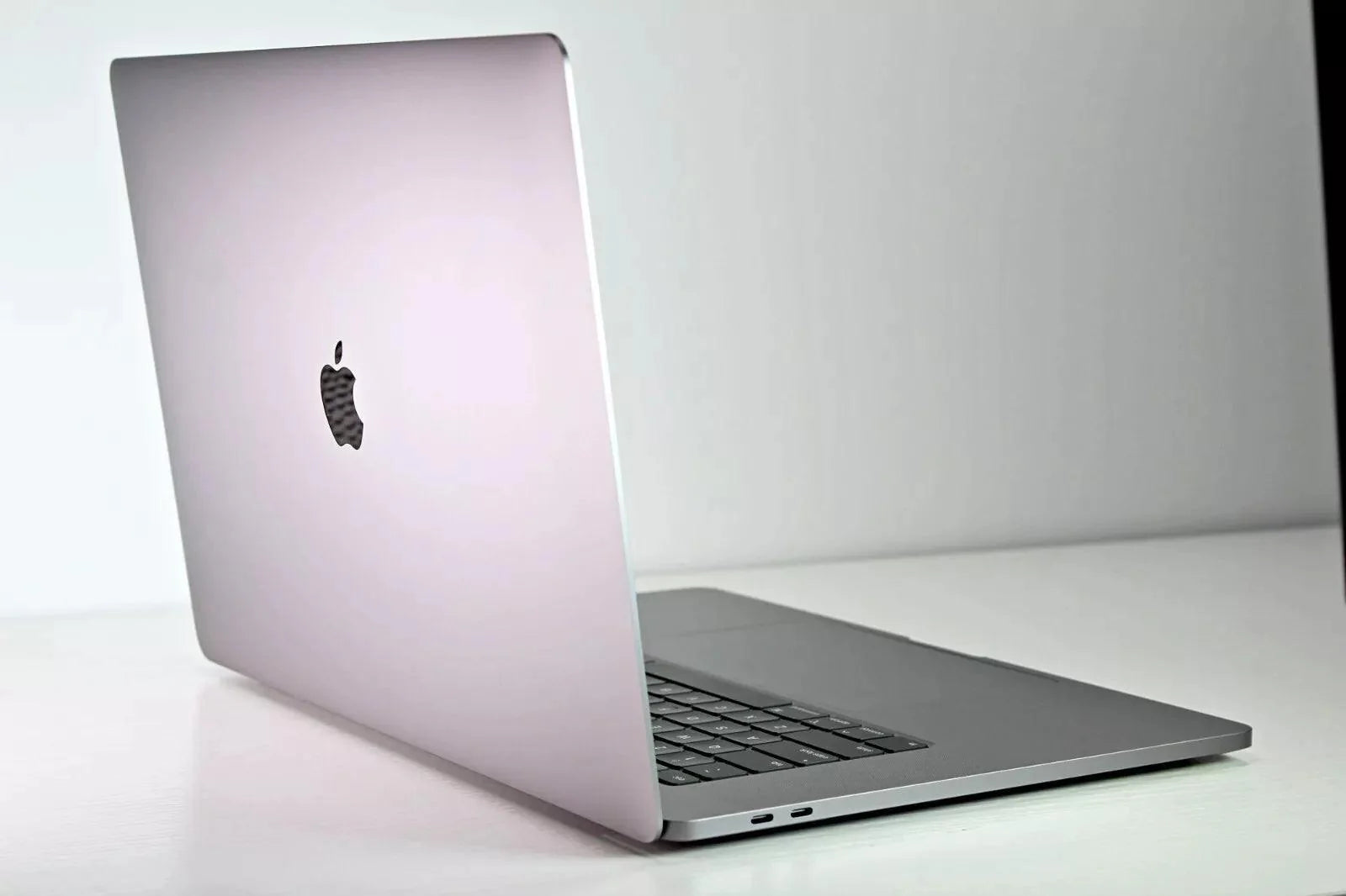 2019 Apple MacBook Pro 16