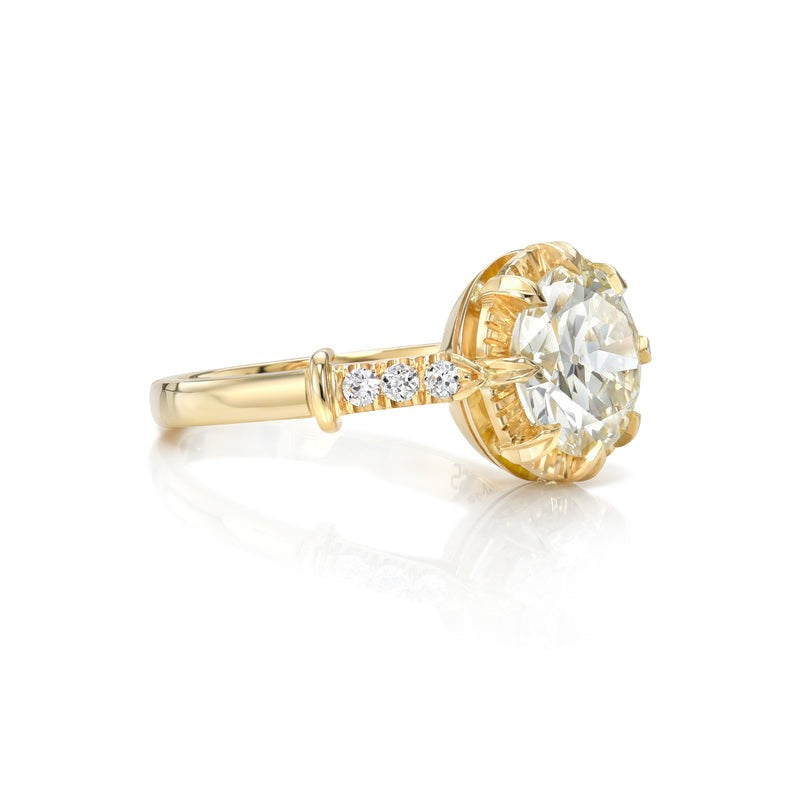 Arielle Single Stone Ring - Elegant Solitaire Ring for Women - Perfect for Engagement, Wedding, and Everyday Wear