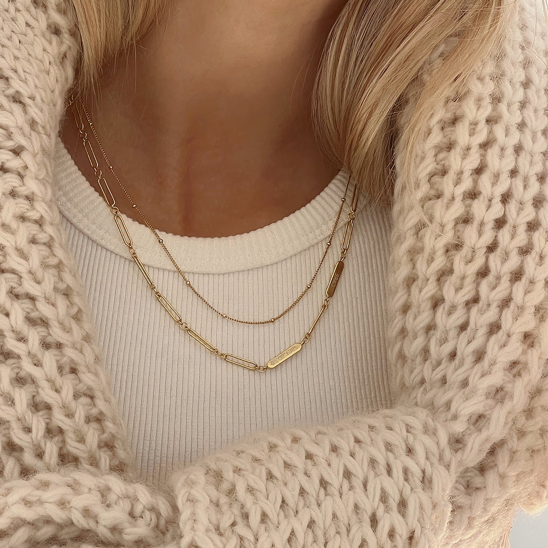 Stylish Etch Chain Necklace for Women - Dainty Gold & Silver Layering Necklace Jewelry - Perfect for Everyday Wear, Date Nights & Gifts