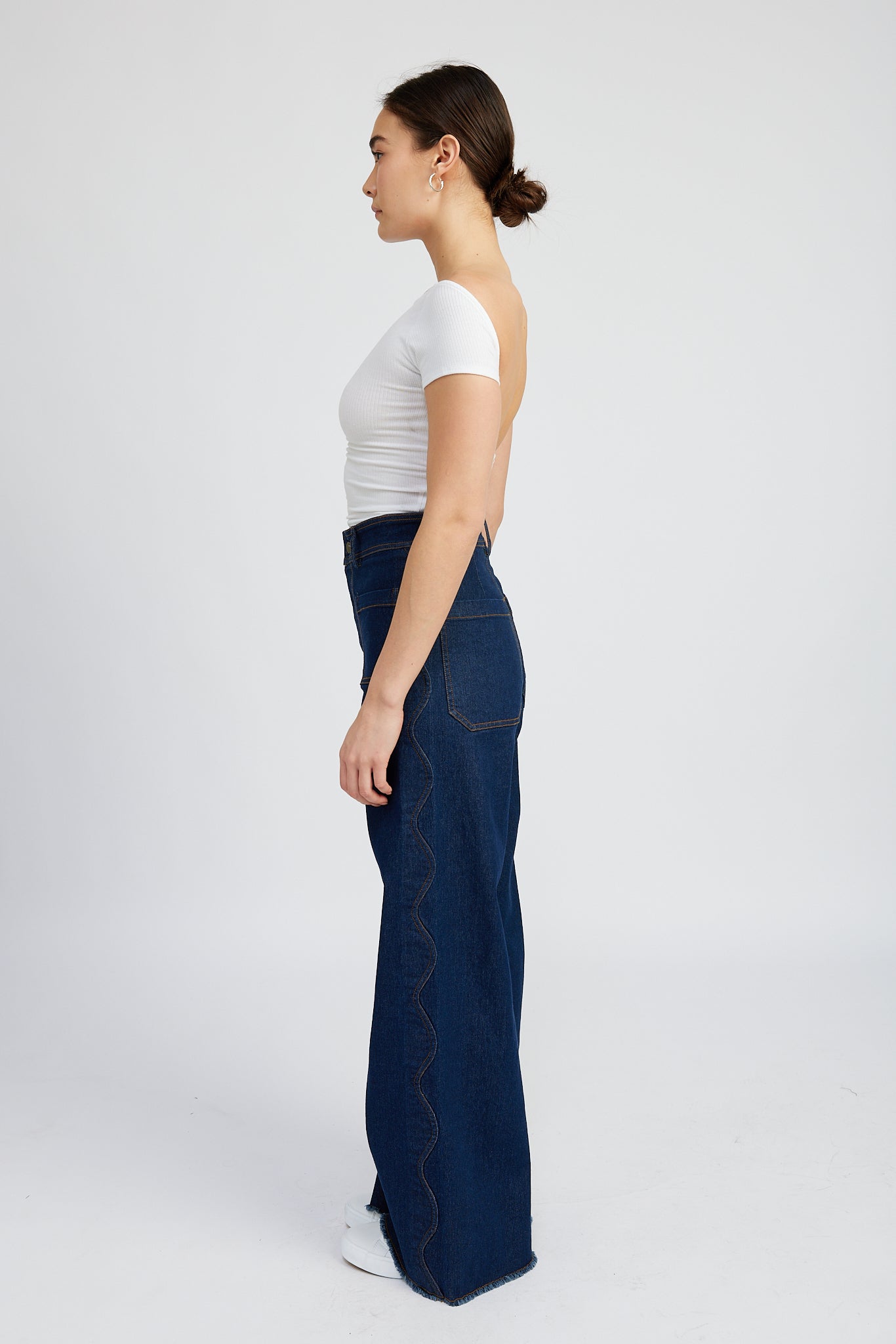 **Dakota Jeans for Men & Women - Premium Comfort Denim Pants - Perfect for Casual Wear, Work & Everyday Style**