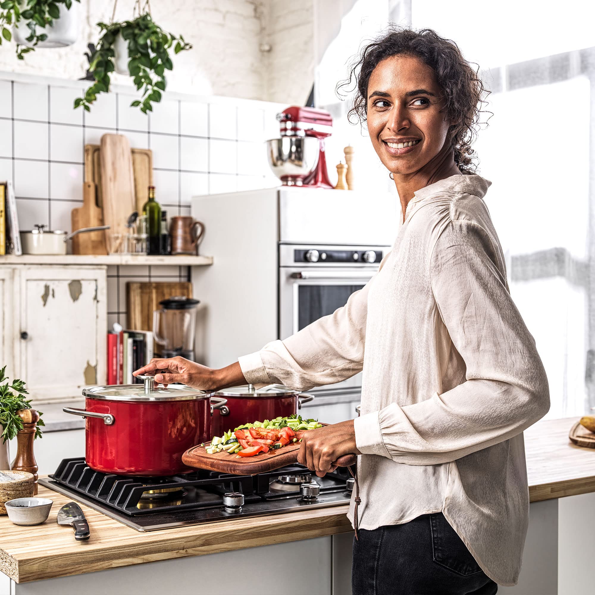 KitchenAid Steel Core Enamel 8-Piece Cookware Set - Empire Red | Durable Nonstick Pots & Pans for Cooking, Baking & Serving | Perfect for Home Chefs & Professional Kitchens