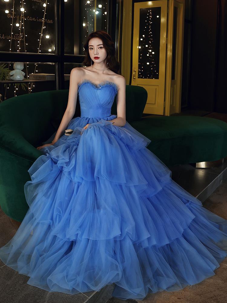 Elegant Blue A-Line Tulle Prom Dress with Sweetheart Neckline & Strapless Design - Perfect for Evening Balls, Homecoming, and Formal Events