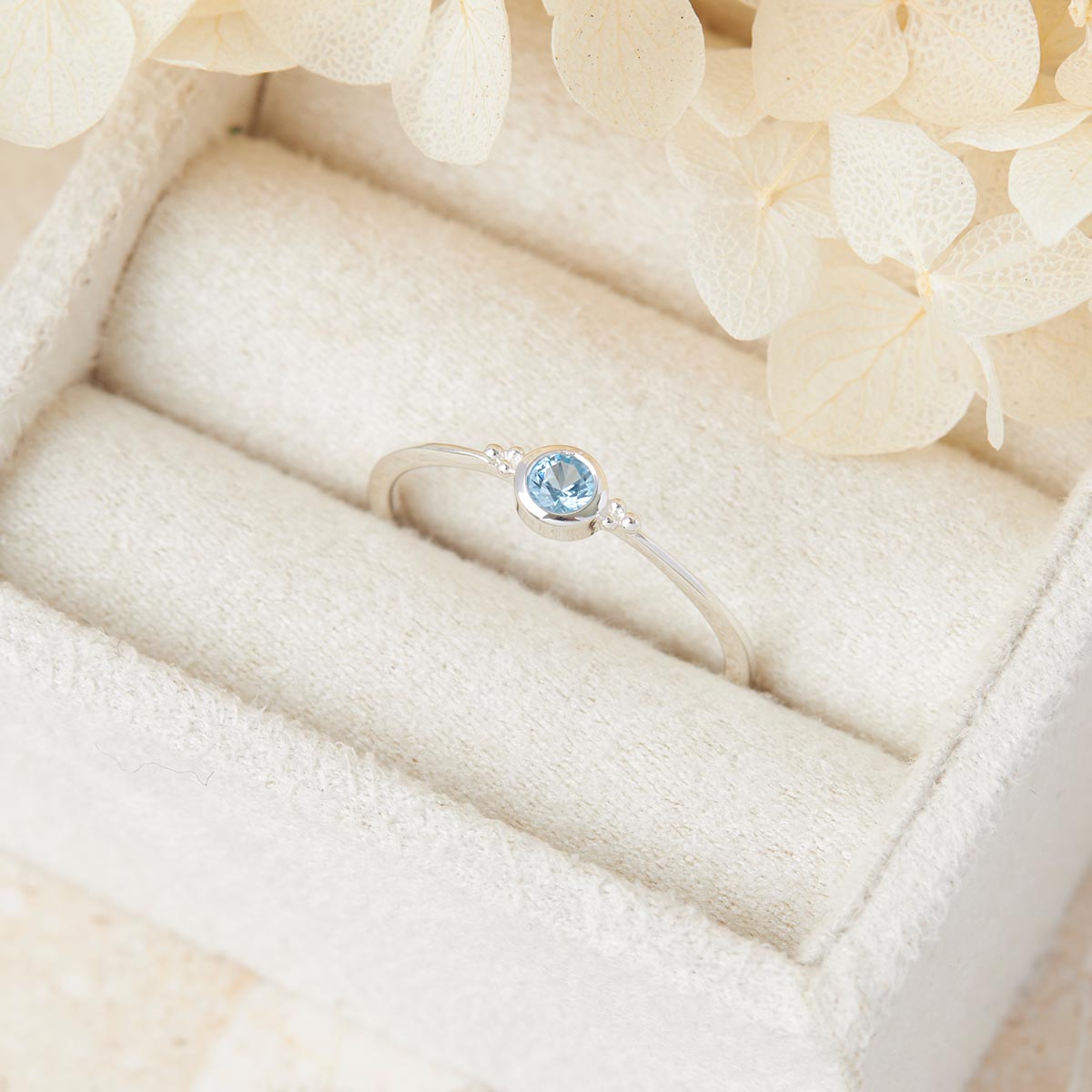 Gorgeous Blue Topaz Ring for Women - 925 Sterling Silver Elegant Jewelry Gift for Birthday, Anniversary & Special Occasions