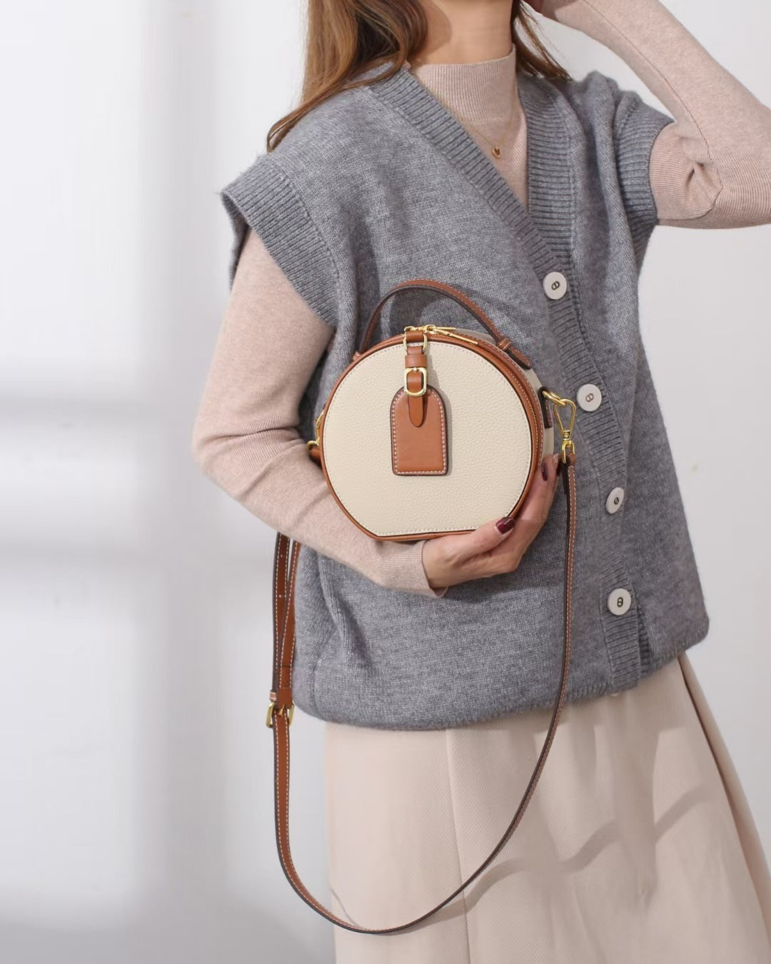 Genuine Leather Small Tote Bag for Women - Stylish Shoulder Bag & Crossbody Purse - Perfect for Work, Travel & Everyday Use