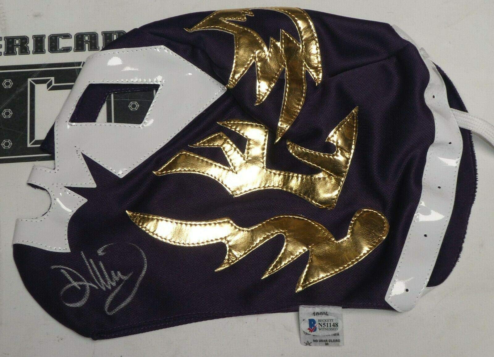 Authentic Dr. Wagner Jr Signed Lucha Libre Mask - Topps AAA CMLL New Japan Pro Wrestling Collectible - Perfect for Wrestling Fans & Memorabilia Collectors - Great for Display, Gifts, and Wrestling Events