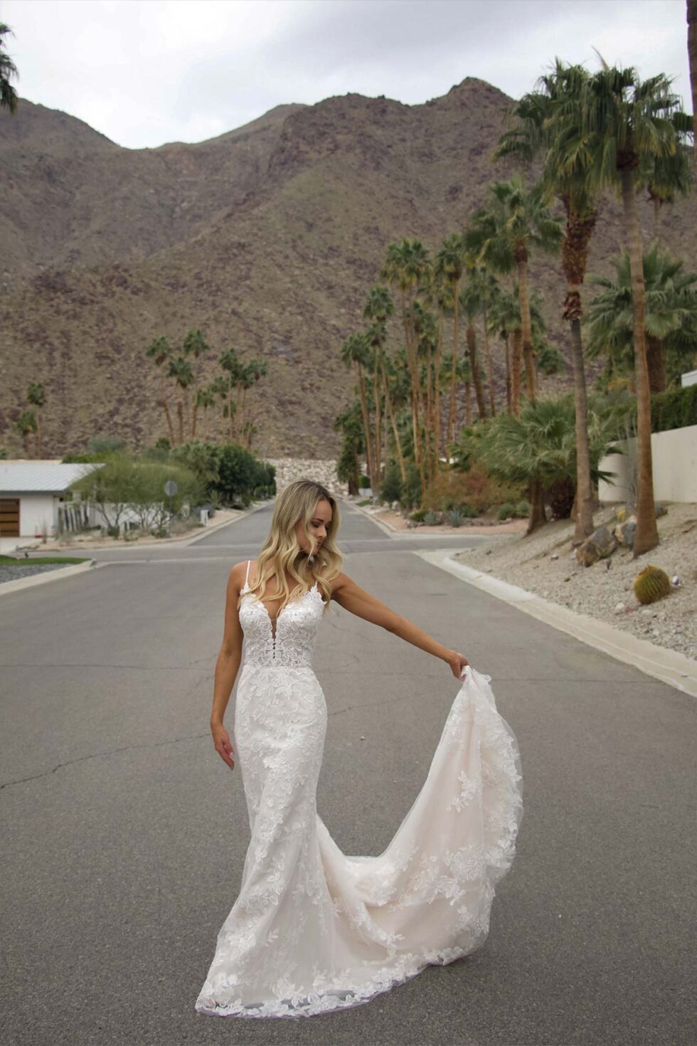 Stella York by Kensley - Elegant Wedding Dresses & Bridal Gowns for Brides | Perfect for Church Ceremonies, Beach Weddings & Formal Receptions