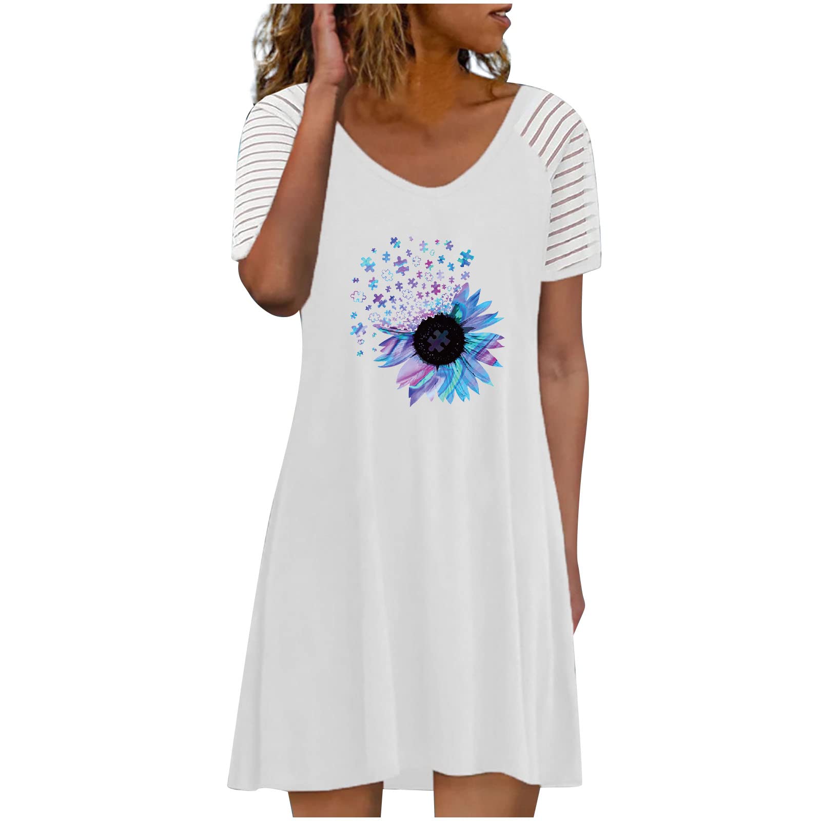 Women's Casual V-Neck Short Sleeve Summer Dress - Floral Print Beach Vacation Mini Dress, Plus Size Activewear Tops for Outdoor, Party & Travel