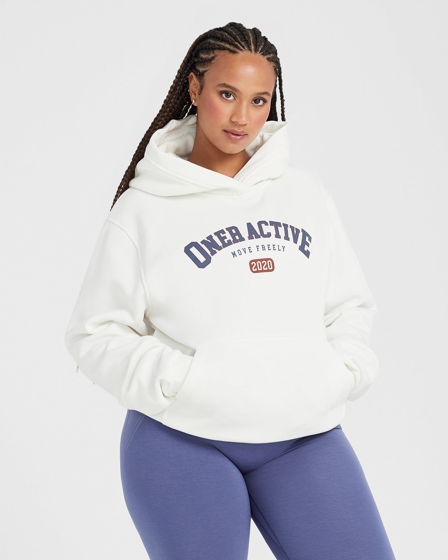 Oversized Club Hoodie for Men & Women - Off White | Trendy Streetwear & Casual Wear for Everyday Comfort