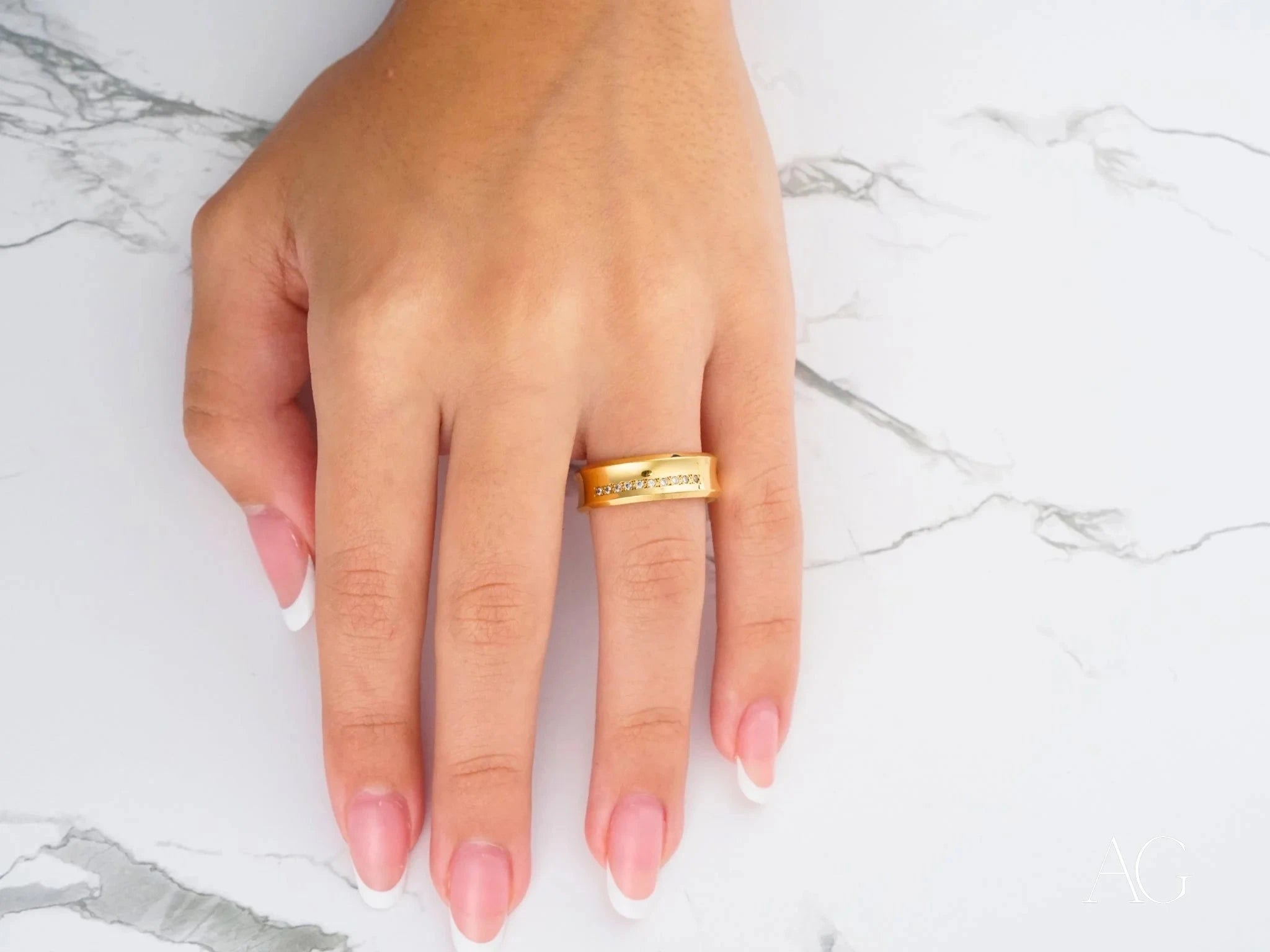 Luminous Path Wedding Band Ring - Elegant Glow in the Dark Bridal Jewelry for Weddings, Engagements & Romantic Occasions