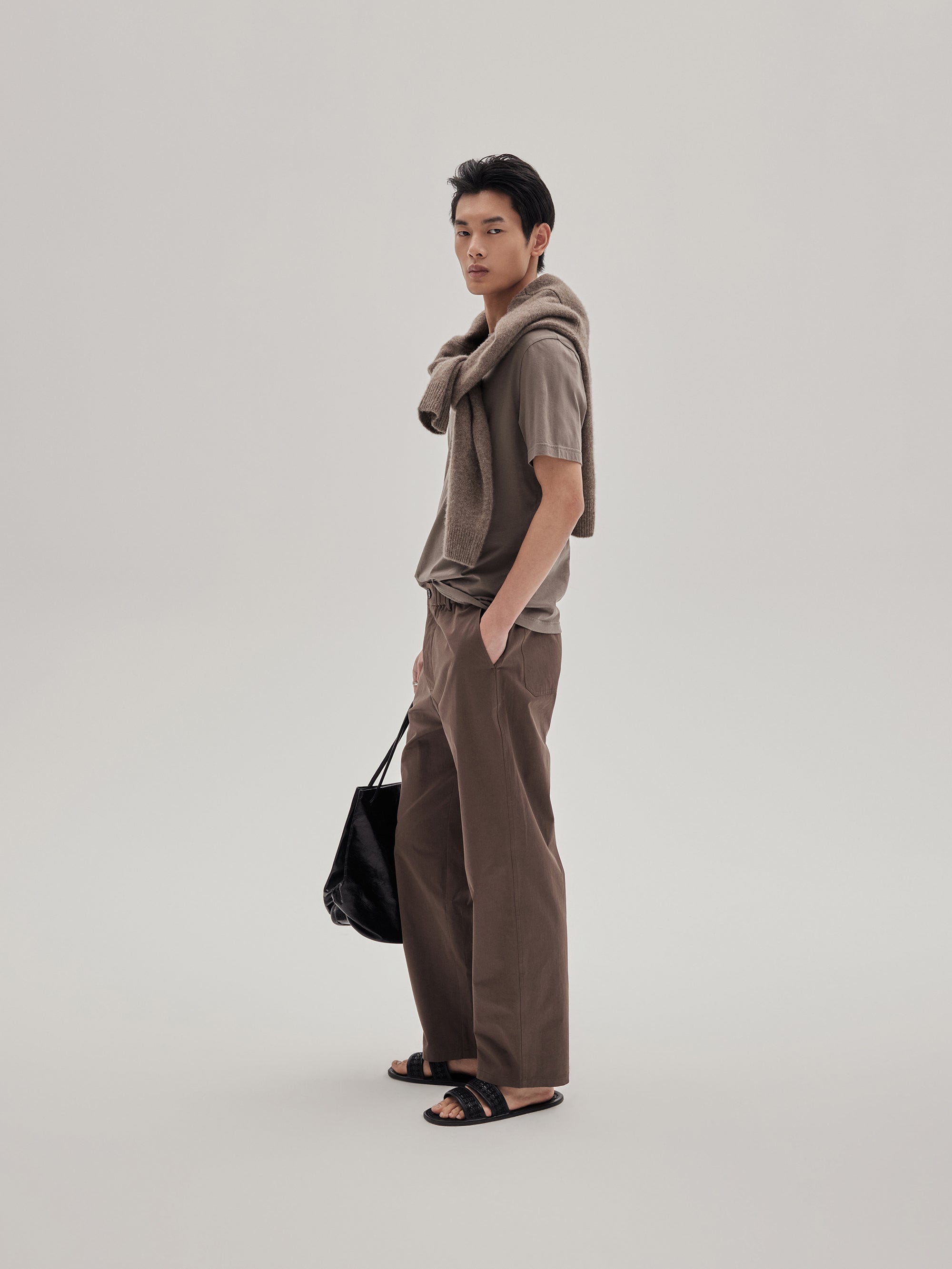Comfortable & Stylish Easy Trousers for Men & Women - Dark Brown Casual Pants for Everyday Wear, Office & Travel
