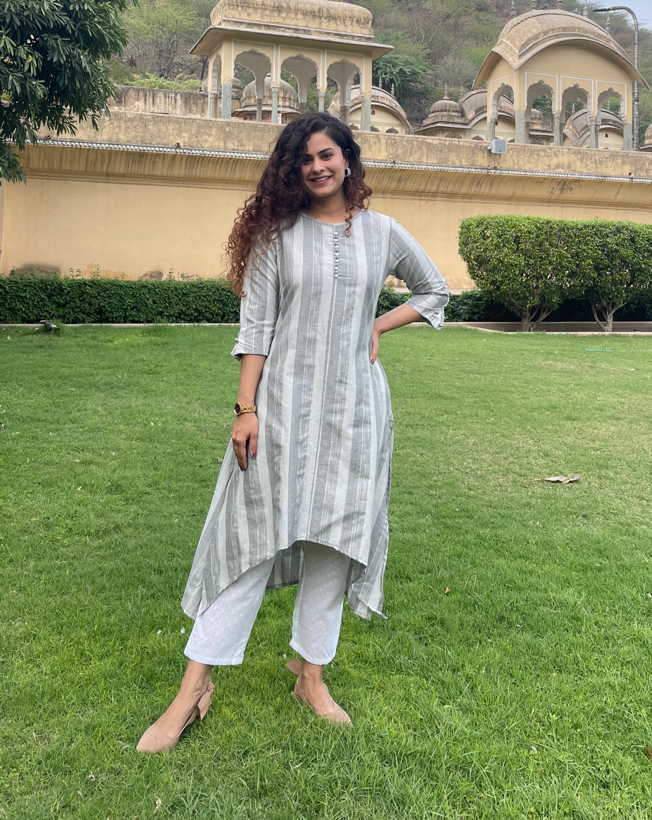 Stylish Grey Cotton Printed Kurta Set for Women - Comfortable & Trendy Ethnic Outfit for Festivals, Parties & Casual Wear