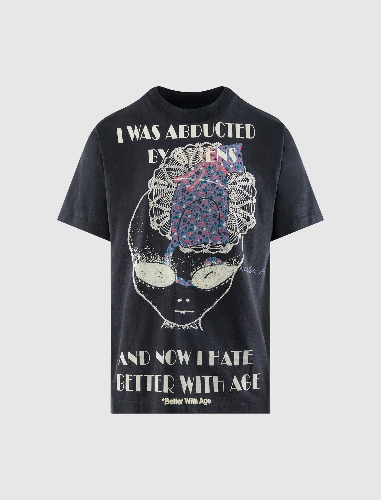 Better With Age Abducted Vintage T-Shirt - Soft Cotton Graphic Tee for Men & Women - Perfect for Casual Wear, Street Style & Funny Gift Ideas