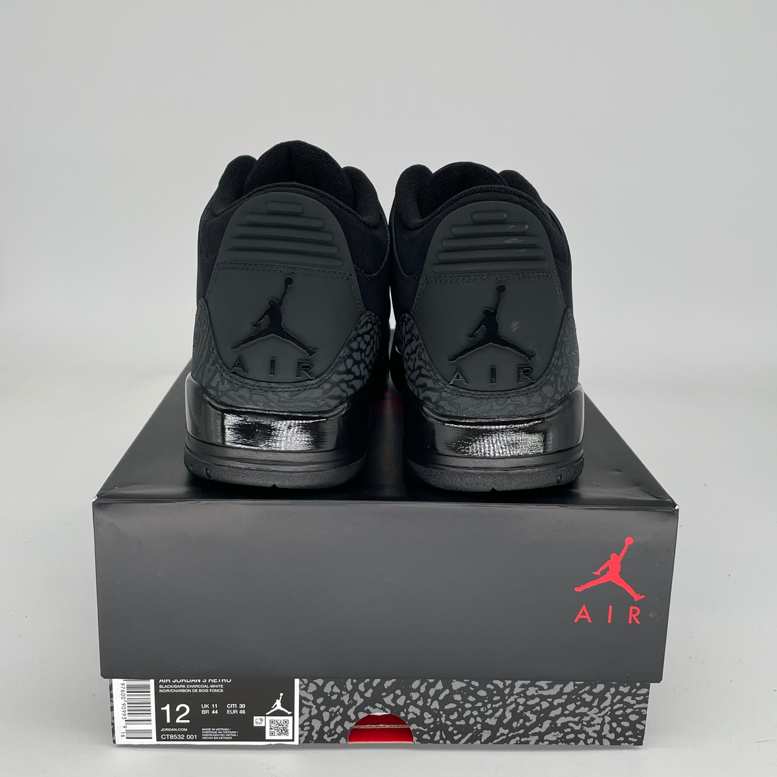 Original Air Jordan 3 Retro 'Black Cat' Men's Basketball Shoes - Size 12 (CT8532-001) | Stylish Sneakers for Streetwear & Casual Outfits