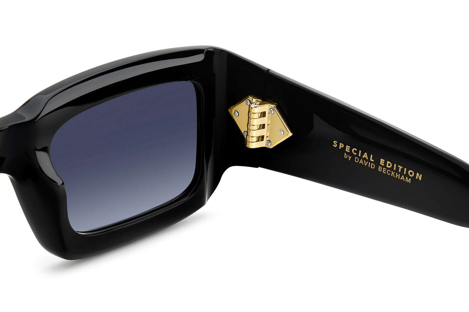 David Beckham DB7131/S Sunglasses - Polarized Aviator Style for Men & Women - Perfect for Driving, Travel & Outdoor Activities