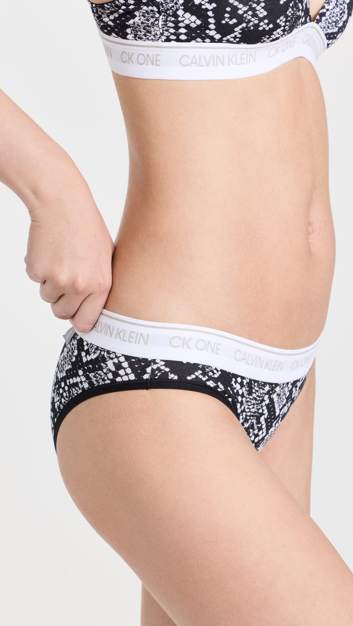Calvin Klein Women's CK One Cotton Bikini Panties - Soft Breathable Underwear for Everyday Comfort | Perfect for Workouts, Lounge & Casual Wear