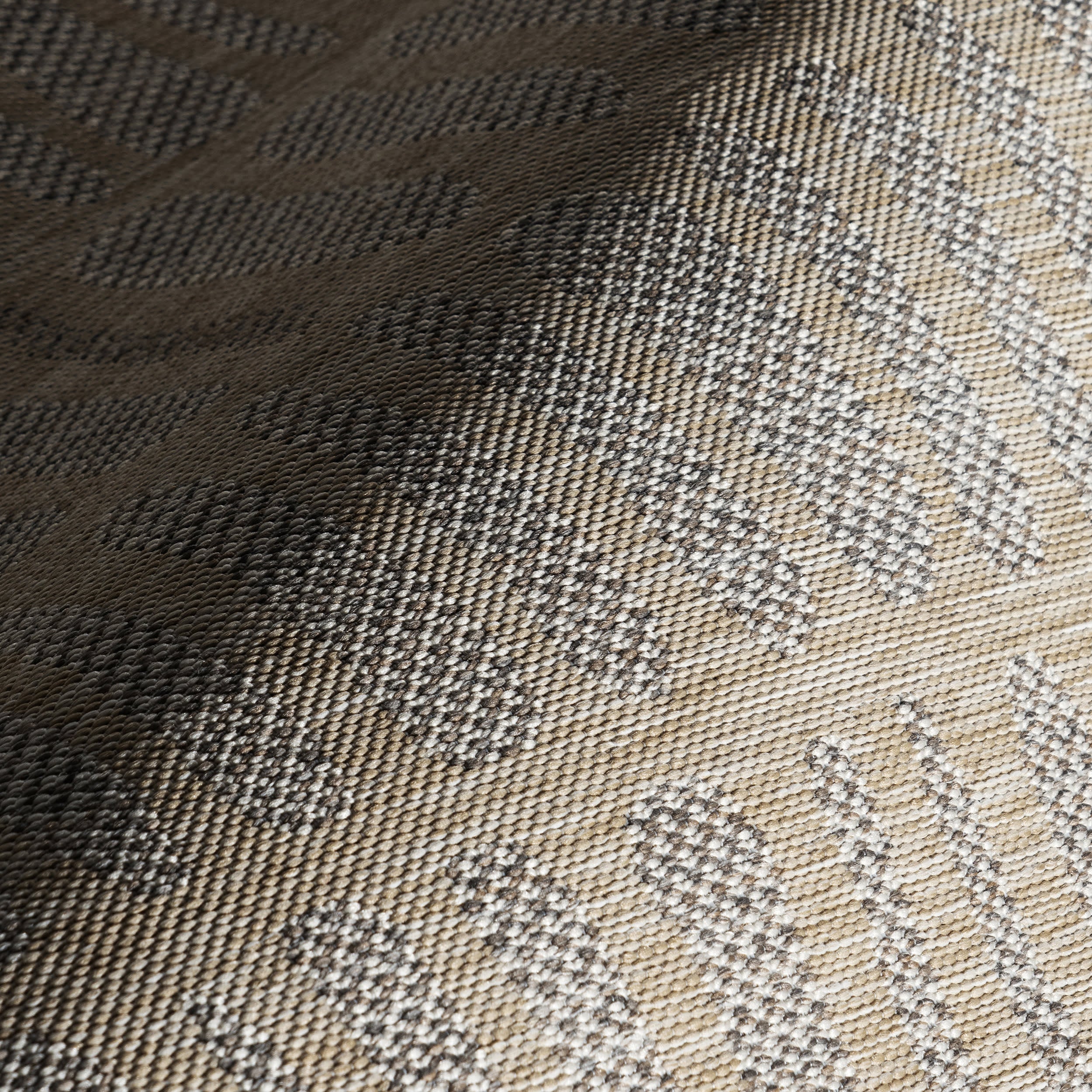 Averie Geometric Indoor Outdoor Area Rug - Light Grey Modern Design for Living Room, Bedroom, Patio & Deck Decor