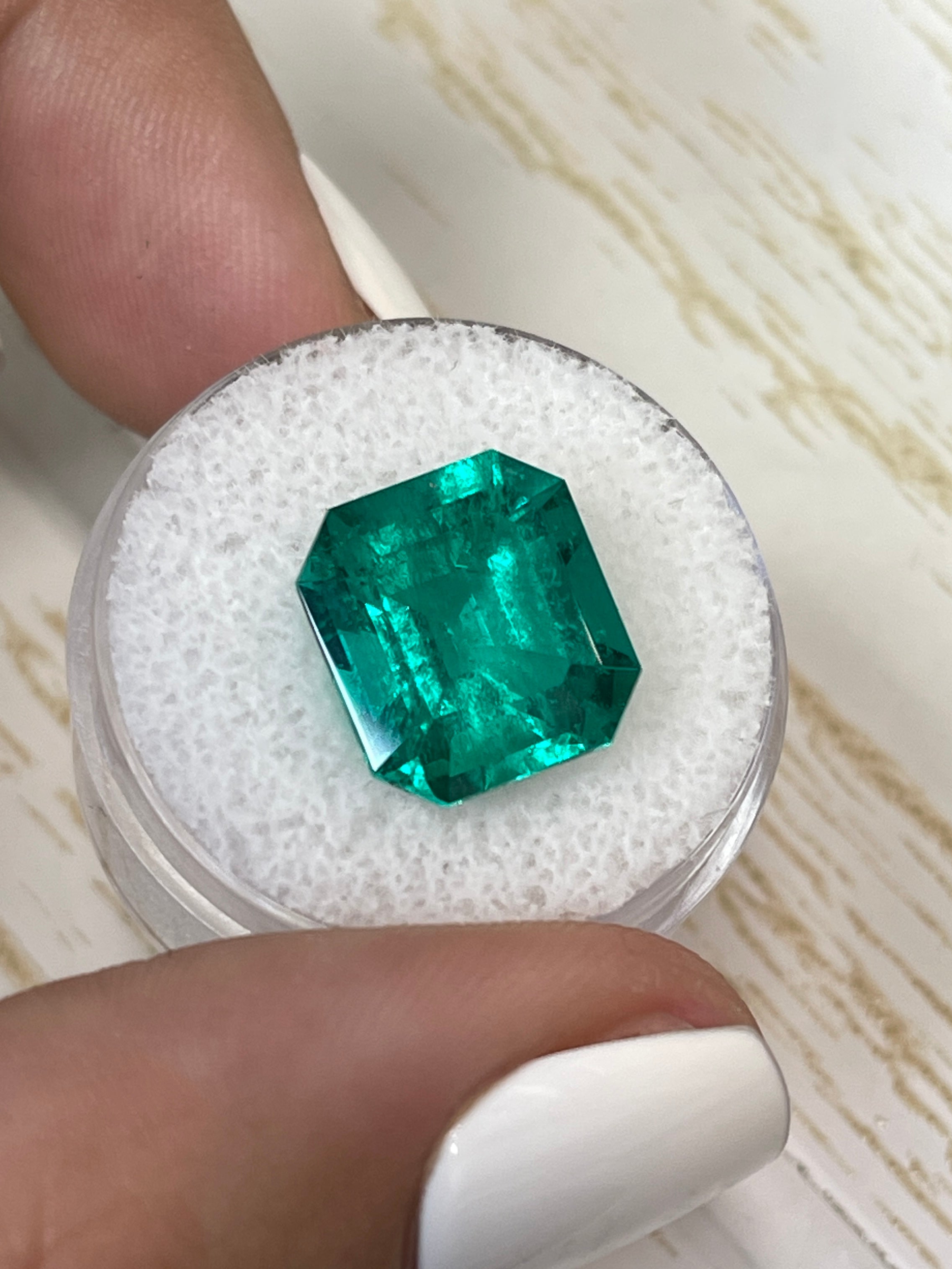 7.51 Carat GIA Certified 13x12mm Natural Loose Colombian Emerald - Emerald Cut, Investment Grade Gemstone for Jewelry Making, Engagement Rings & Luxury Collections