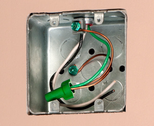 MC Cable Connector with Insulated Throat for 3/8 Flex - Snap2It TM with Ground - Perfect for Electrical Wiring, Conduit Connections & DIY Projects