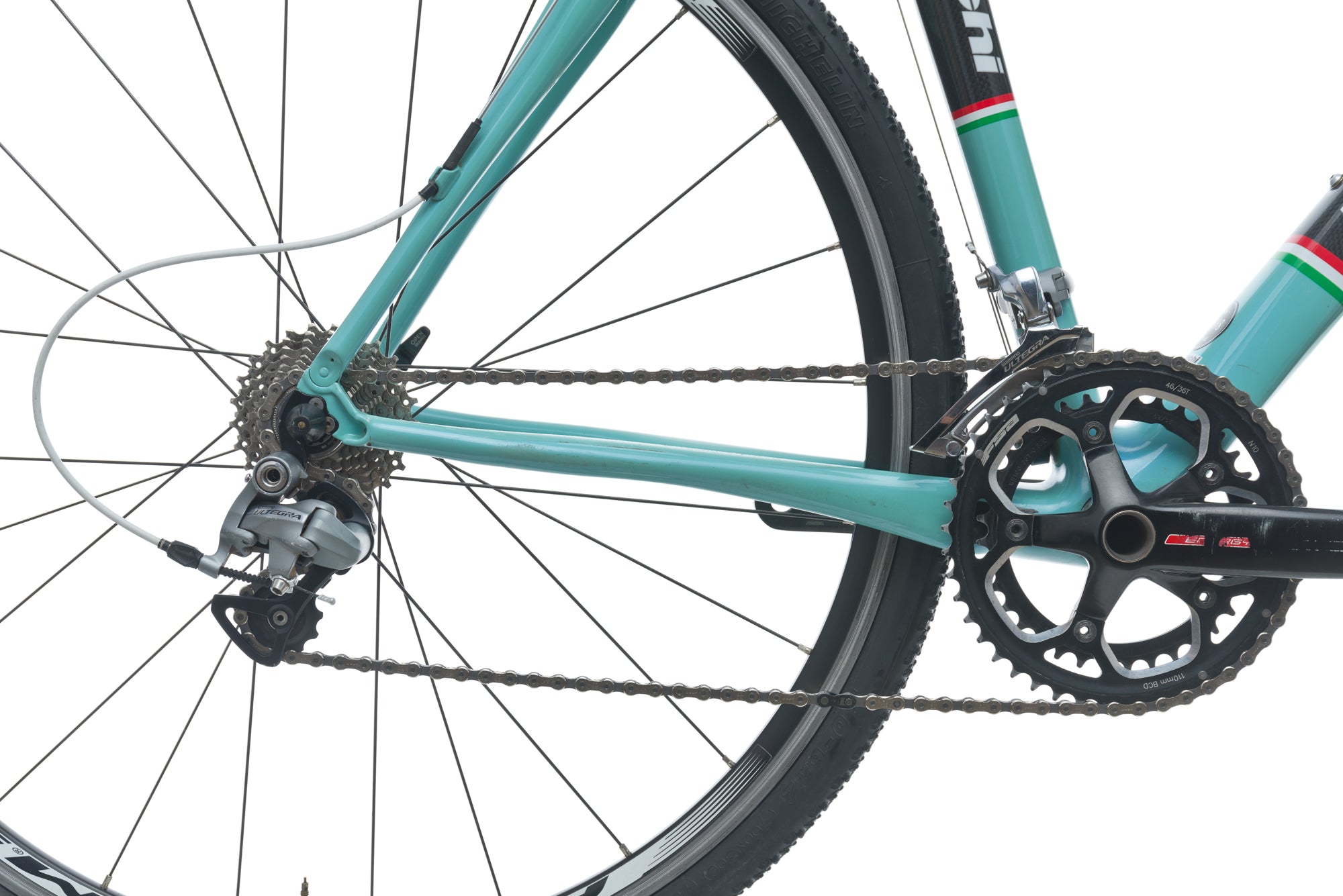 Bianchi Cavaria 55cm Road Bike - Lightweight Aluminum Frame, 2011 Model | Perfect for Commuting, Fitness Training & Road Cycling Adventures
