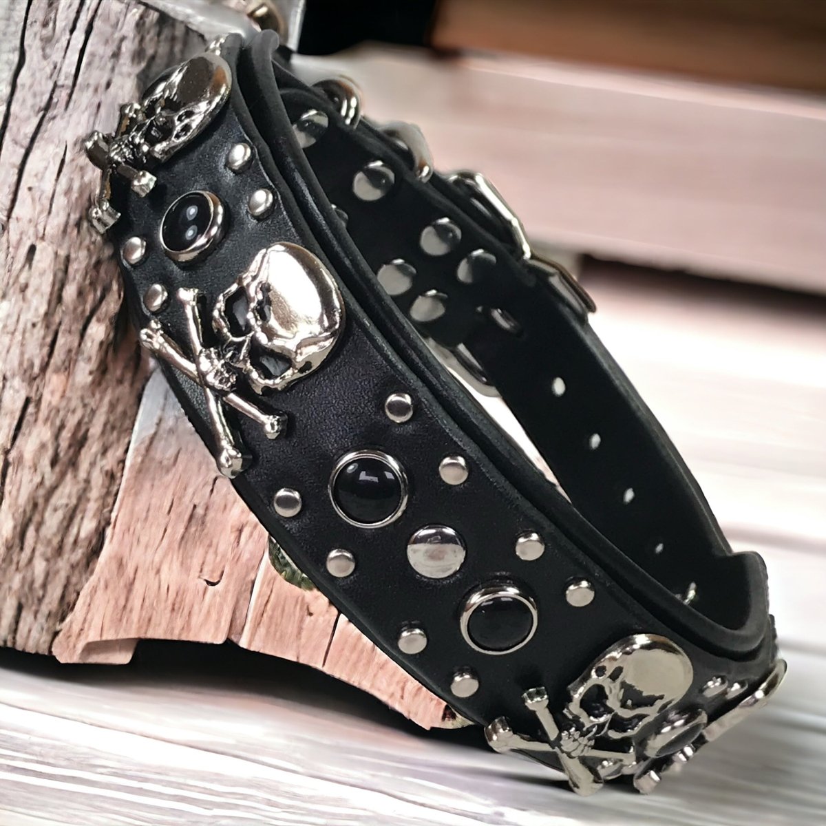 Premium Bellamy Leather Dog Collar - Adjustable & Durable Pet Collar for Small Medium Large Dogs - Perfect for Daily Walks, Training & Outdoor Adventures