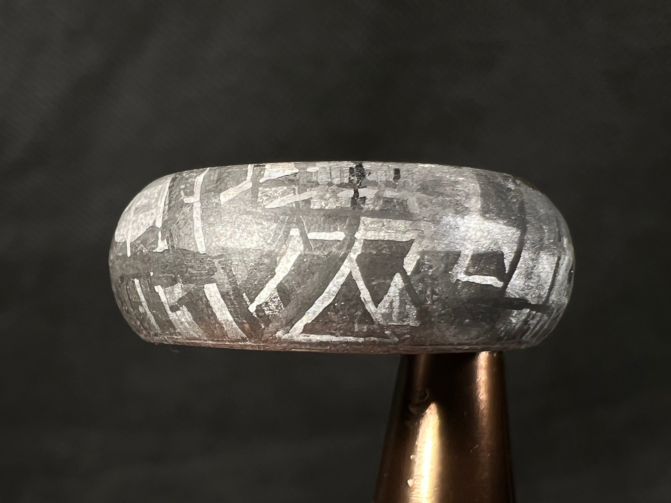 GIBEON Meteorite Ring Size 4.25 - Genuine Meteorite Wedding Band for Men & Women, Unique Space Astronomy Jewelry, B 51272 - Perfect for Engagement, Anniversary & Cosmic-Themed Gifts