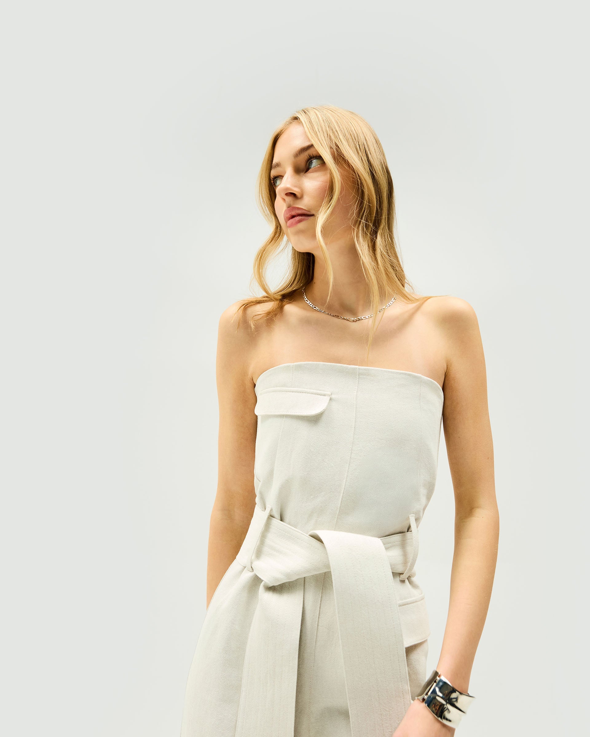 Wonder Jumpsuit Off-White - Stylish One-Piece Romper for Women | Perfect for Casual Outings, Parties & Summer Vacations