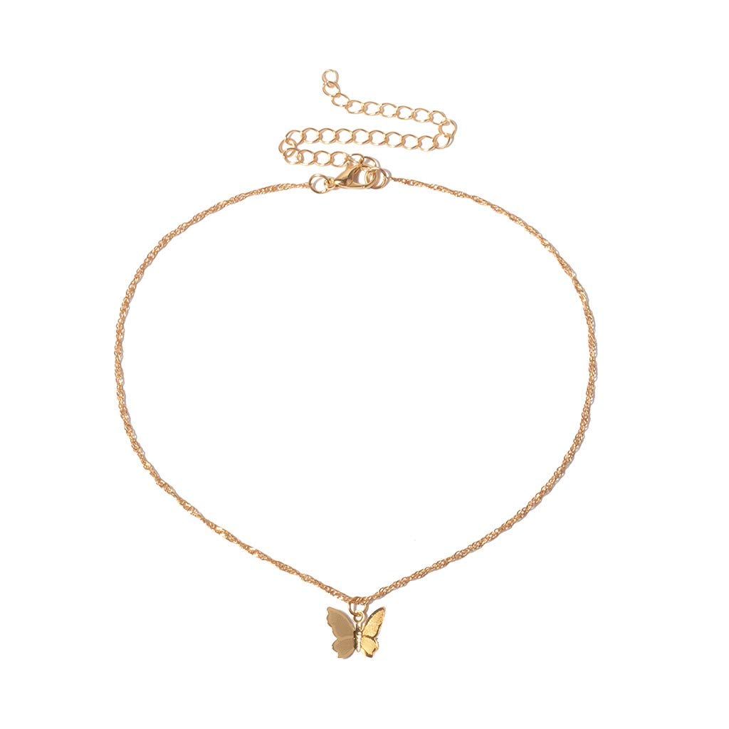 Vintage Golden Heart Pendant Necklace for Women - Large Chain Statement Jewelry Gift for Her - Perfect for Parties, Weddings & Special Occasions
