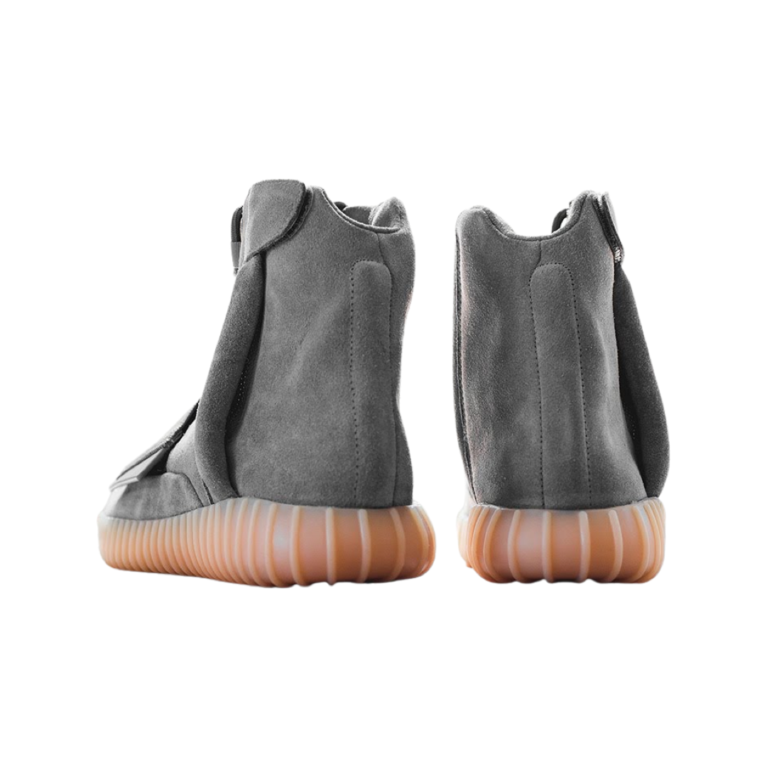 Adidas Yeezy Boost 750 Light Grey Glow in the Dark Sneakers - Men's Running Shoes for Night Jogging & Urban Streetwear Fashion