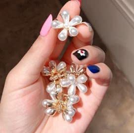 Elegant Geometric Hollow Hair Clips for Women - Korean Style Pearl Metal Barrettes & Claw Clamps, 5-Piece Combo Set - Perfect for Parties, Weddings & Everyday Hairstyling