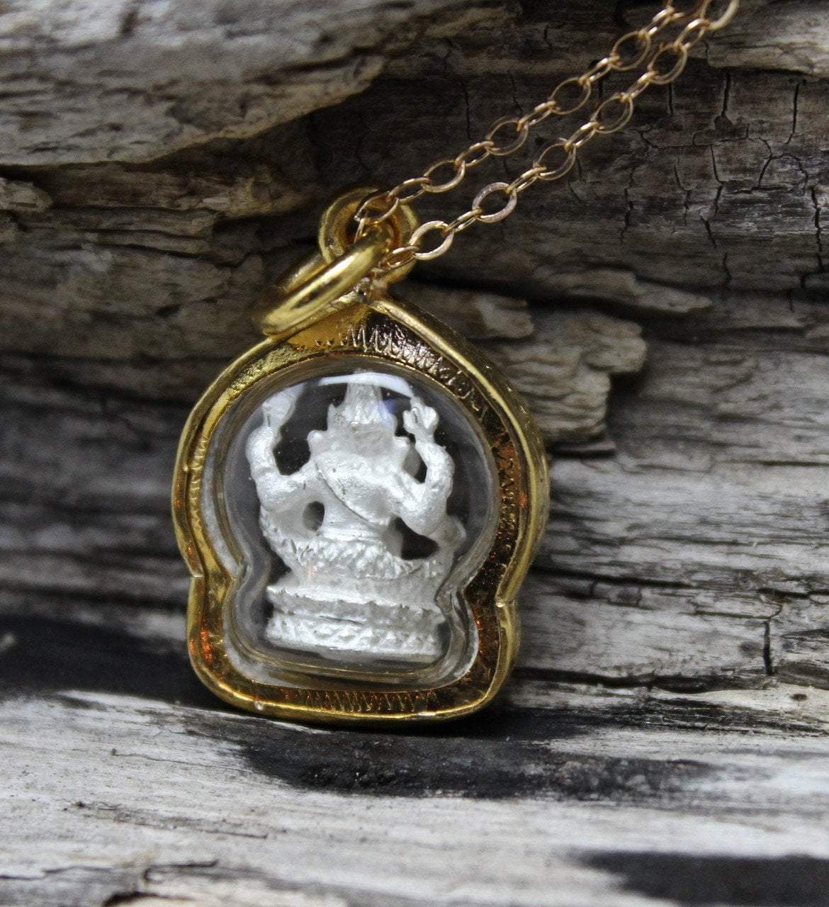1 Inch White and Gold Ganesh Amulet - Hindu God Pendant for Good Luck, Success & Protection - Perfect for Necklace, Home Decor & Spiritual Gifts