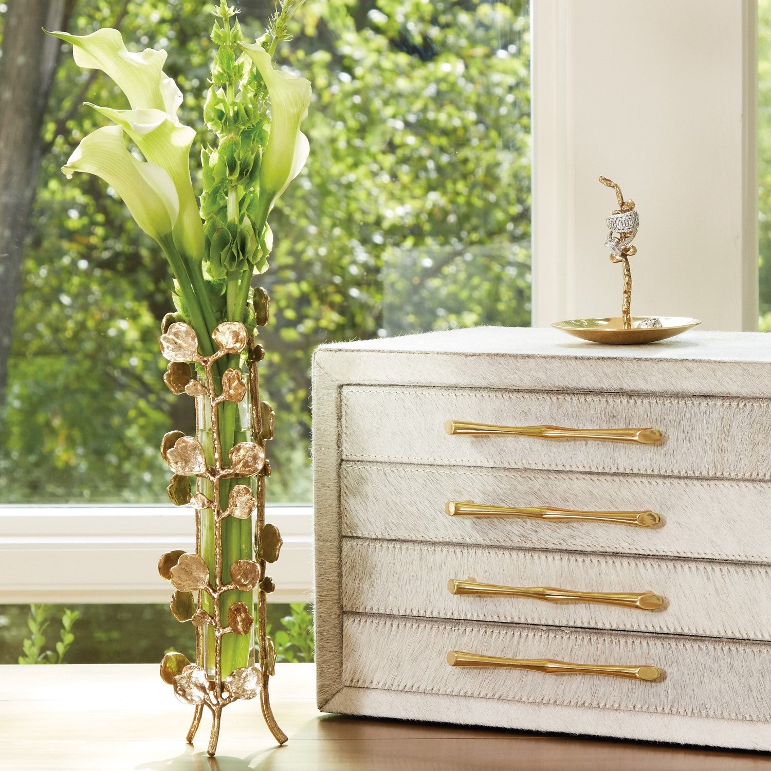 Elegant Bauhinia Brass Bud Vase - Handcrafted Floral Holder for Home Decor, Wedding Centerpieces & Tabletop Arrangements