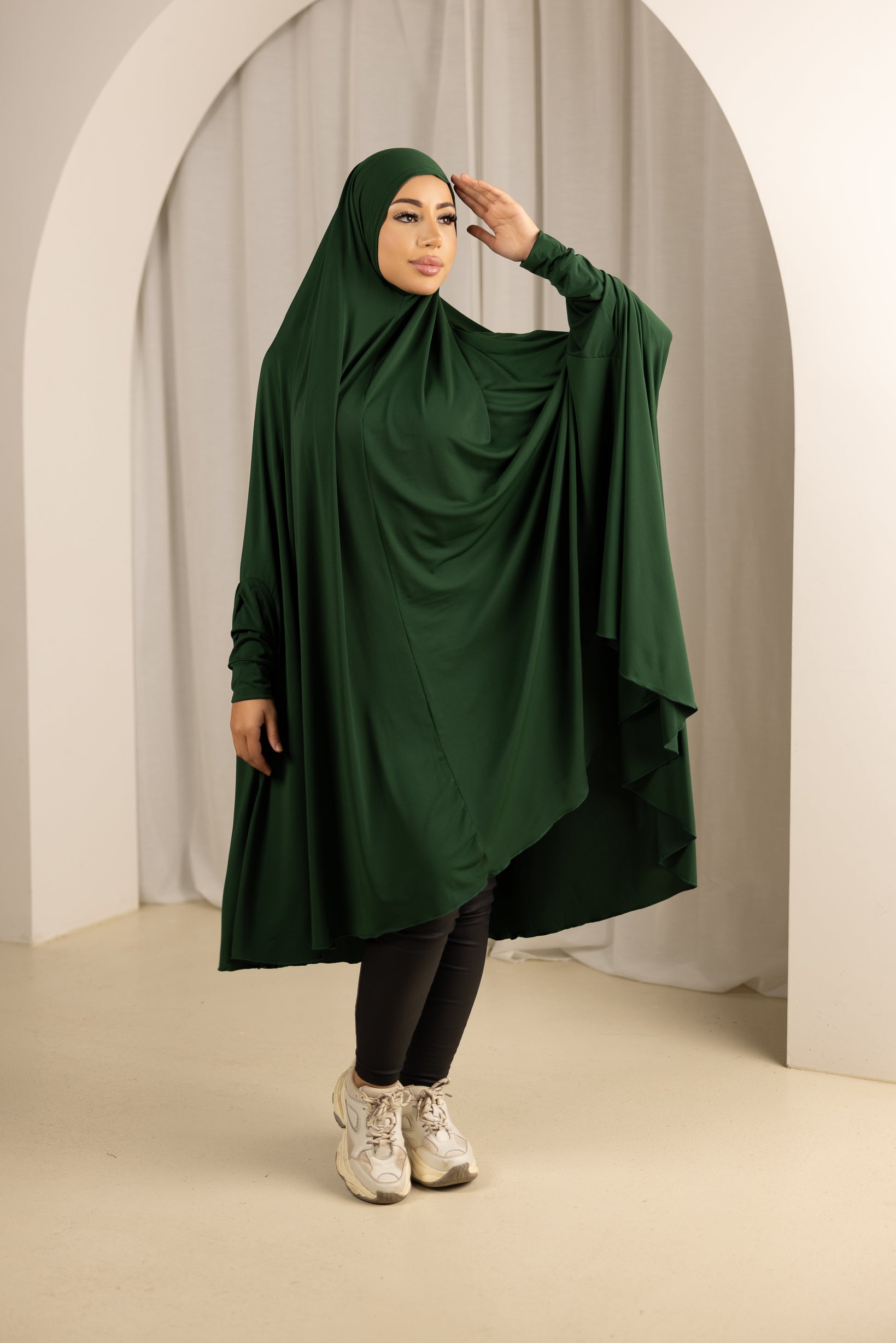 Stylish Sleeve Jilbab in Shades of Green - Modest Muslim Fashion for Women - Perfect for Prayer, Daily Wear & Special Occasions