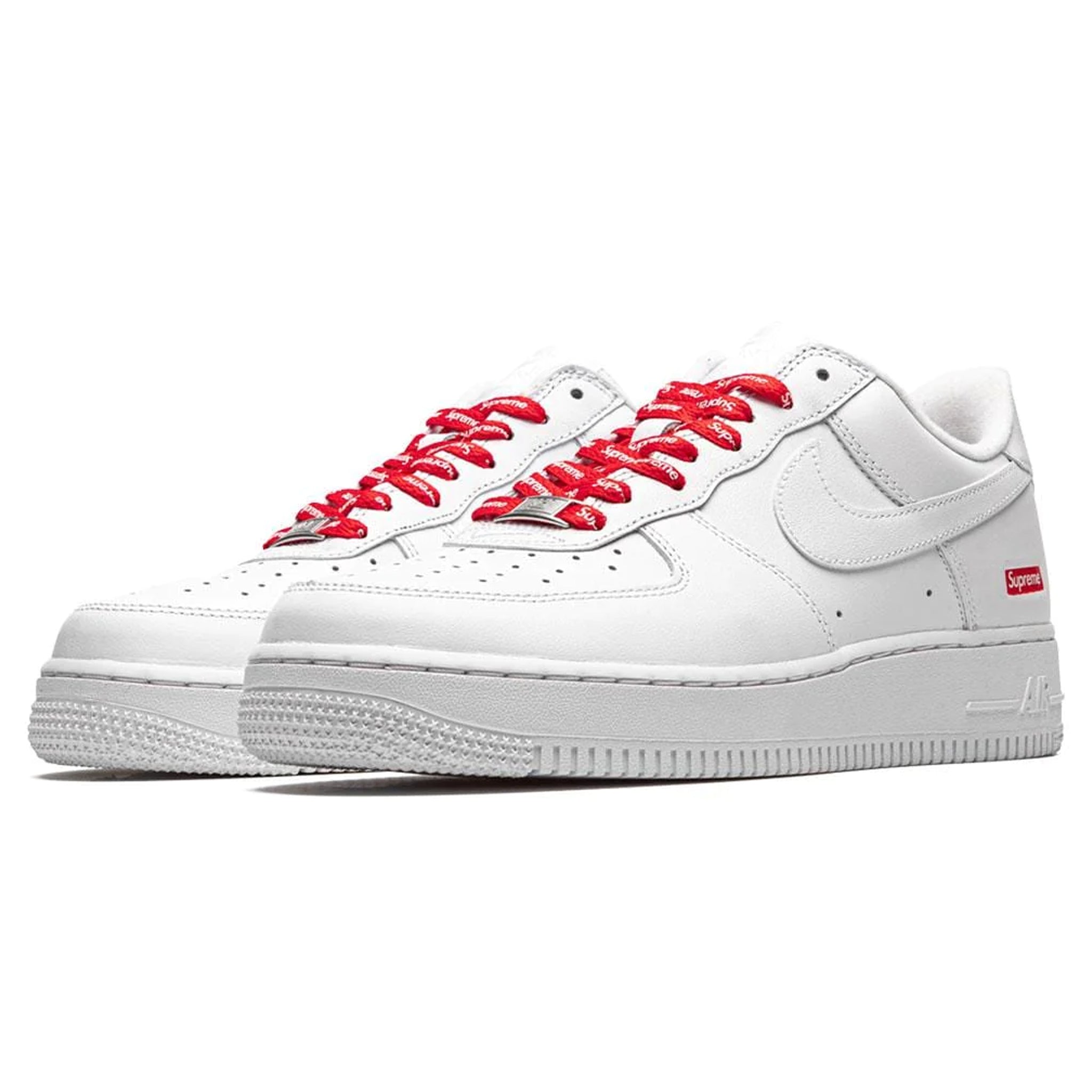 Nike x Supreme Air Force 1 Low Sneakers - White Box Logo Limited Edition - Streetwear Fashion & Basketball Shoes for Men
