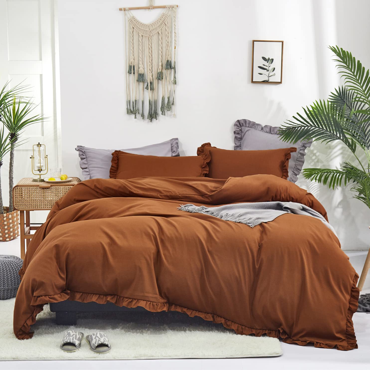 Shabby Chic Pumpkin Ruffle Comforter Set - Full Size Farmhouse Bedding with Rust Terracotta Cotton Blanket & Quilt - Rustic Reddish Brown Comforter for Women, Men & Kids - Perfect for Cozy Farmhouse Bedrooms & Guest Rooms