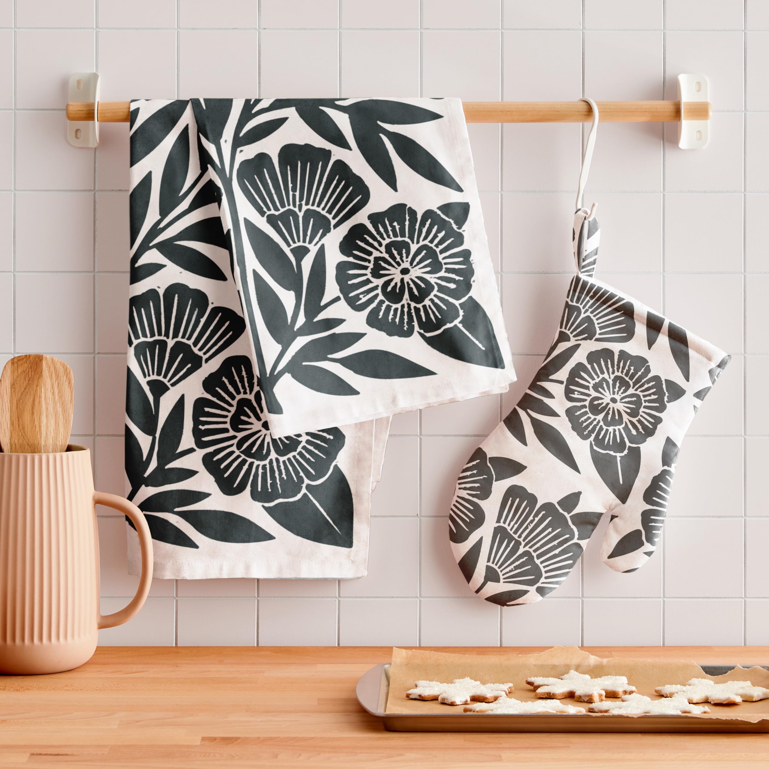 Premium Cotton Block Print Floral Tea Towel Set of 2 - Absorbent Kitchen Towels with Unique Designs & Hanging Loop - Perfect for Drying Dishes, Decorating Kitchen, and Hosting Tea Parties