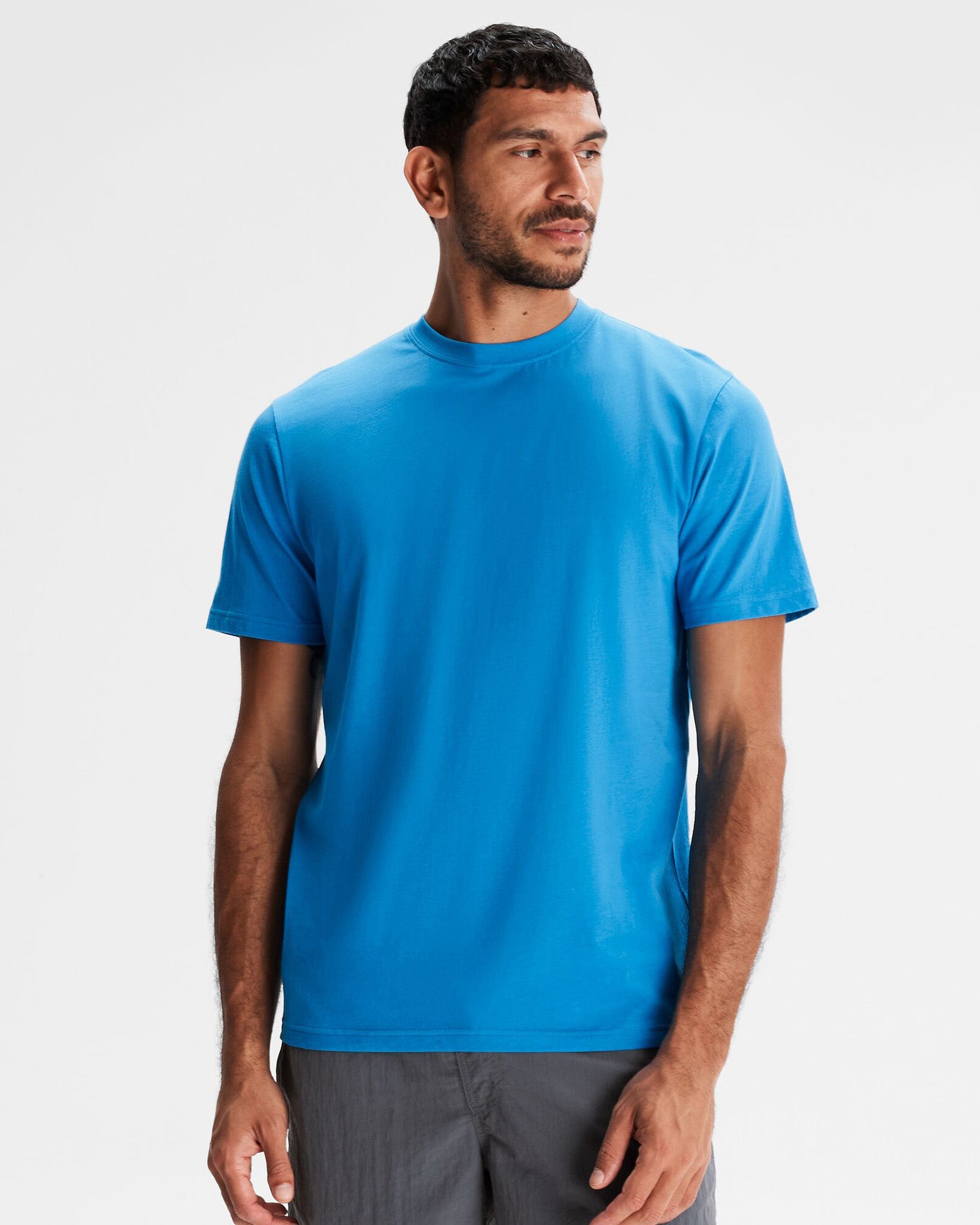 Premium Men's Organic Cotton T-Shirt - Soft & Breathable Crew Neck Tee in Sea Blue - Perfect for Casual Wear, Gym & Outdoor Activities