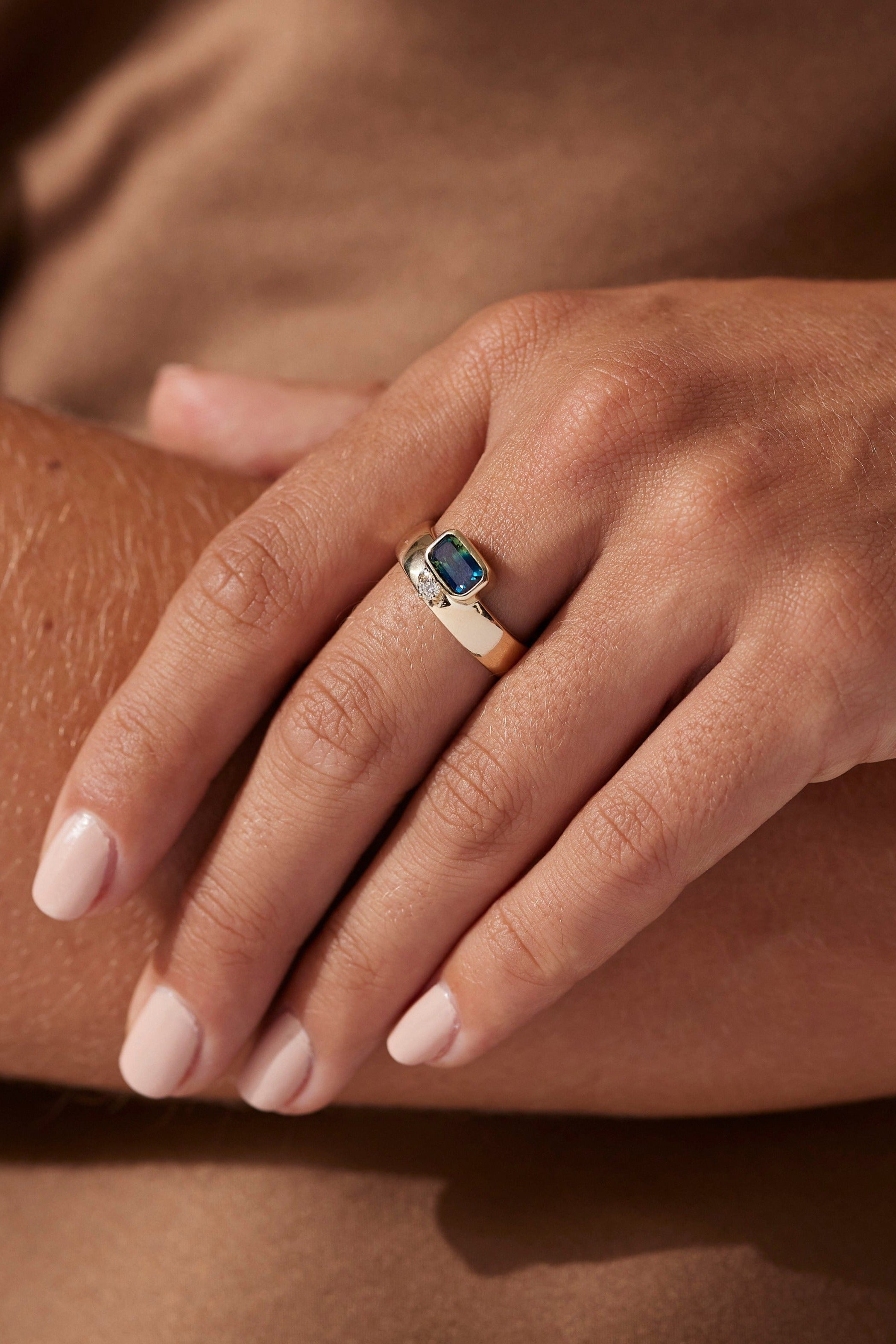 14K Yellow Gold Azure Sapphire Band Ring - Elegant Jewelry for Women, Perfect for Weddings, Anniversaries & Special Occasions