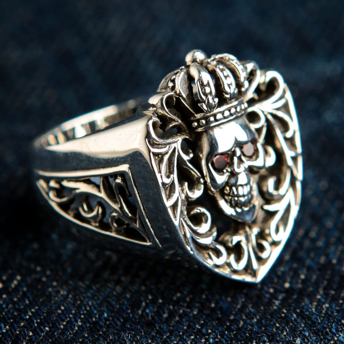 Crown Sterling Silver Skull Ring for Men - Gothic Punk Jewelry, Edgy Fashion Accessory - Perfect for Halloween, Costume Parties, and Rock Music Events