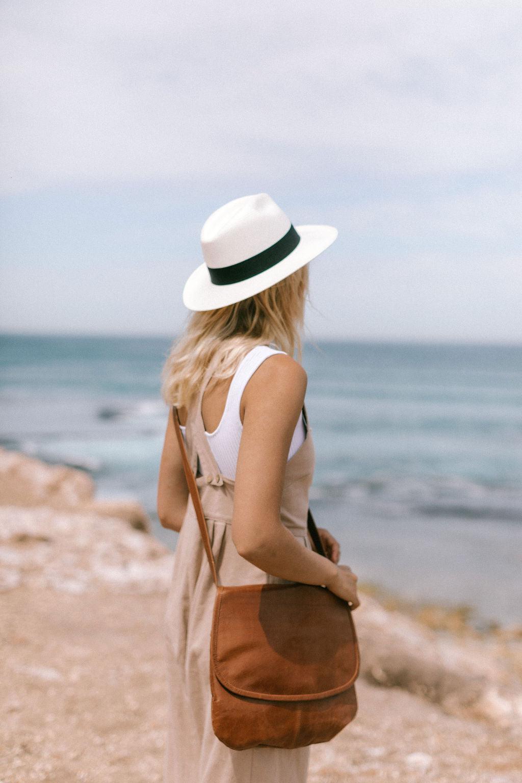 Premium Panama Fedora Hat in Ivory - Classic Straw Sun Hat for Men & Women - Perfect for Beach, Summer Outfits, and Outdoor Events