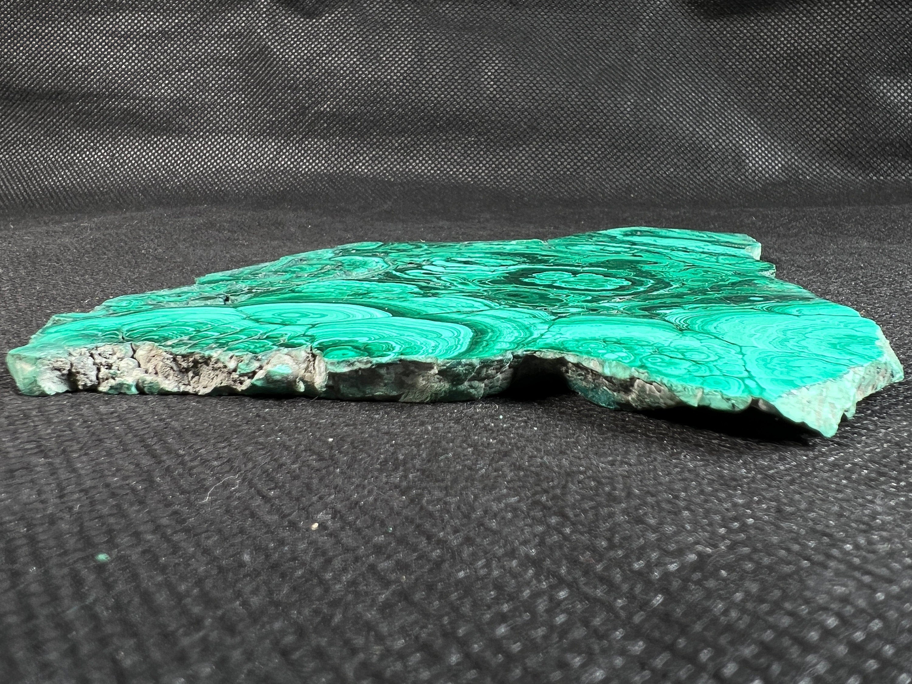 Natural Malachite Crystal Slab - Green Malachite Stone for Jewelry Making, Unique Gift Idea, Home Decor | Healing Crystal for Meditation, Office Desk Decor, Feng Shui Decorations